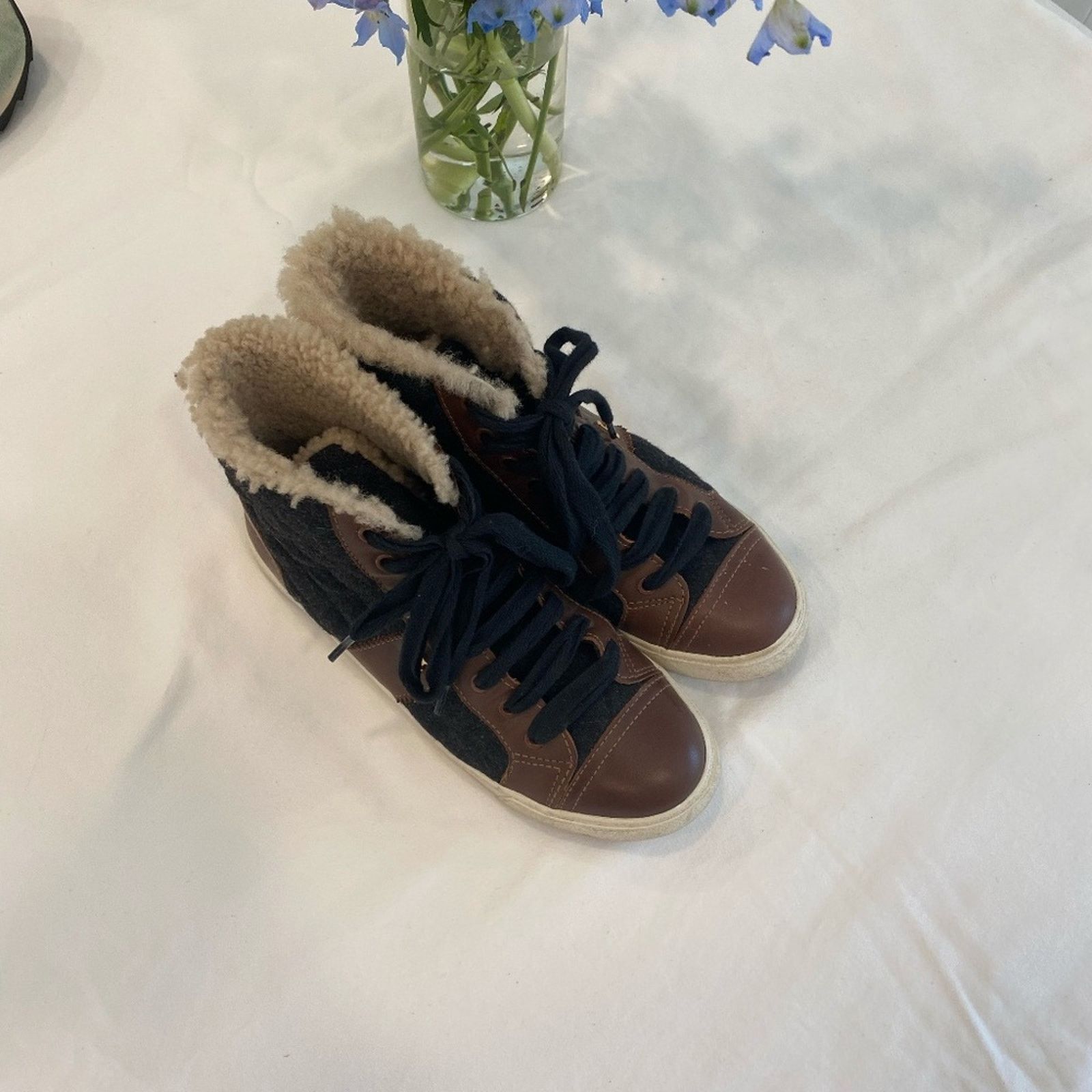 Tory Burch Tory Burch Women's Hi-Top Flannel Booties - 7.5 Size US 7.5 / IT 37.5 - 2 Thumbnail
