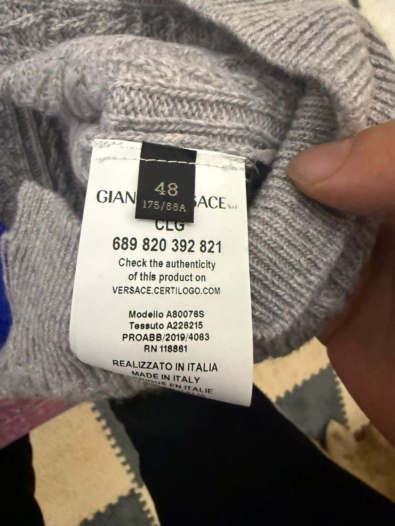 Versace Versace Color-blocking long-sleeved sweater Size US M / EU 48-50 / 2 - 3 Thumbnail