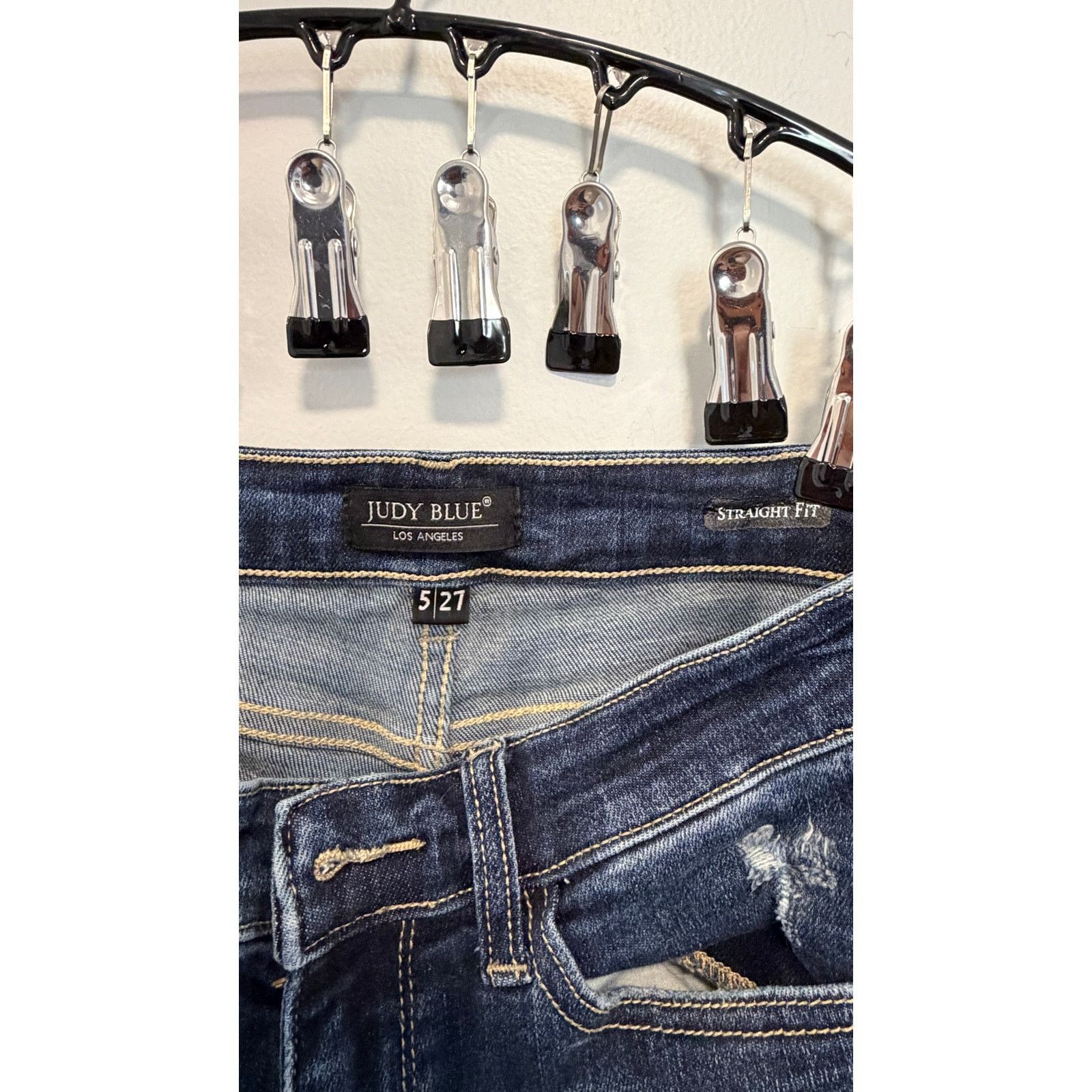 Judy Blue Judy Blue 5/27 Distressed Destroyed Straight Leg JB82534DK Size 26" / US 2 / IT 38 - 2 Thumbnail