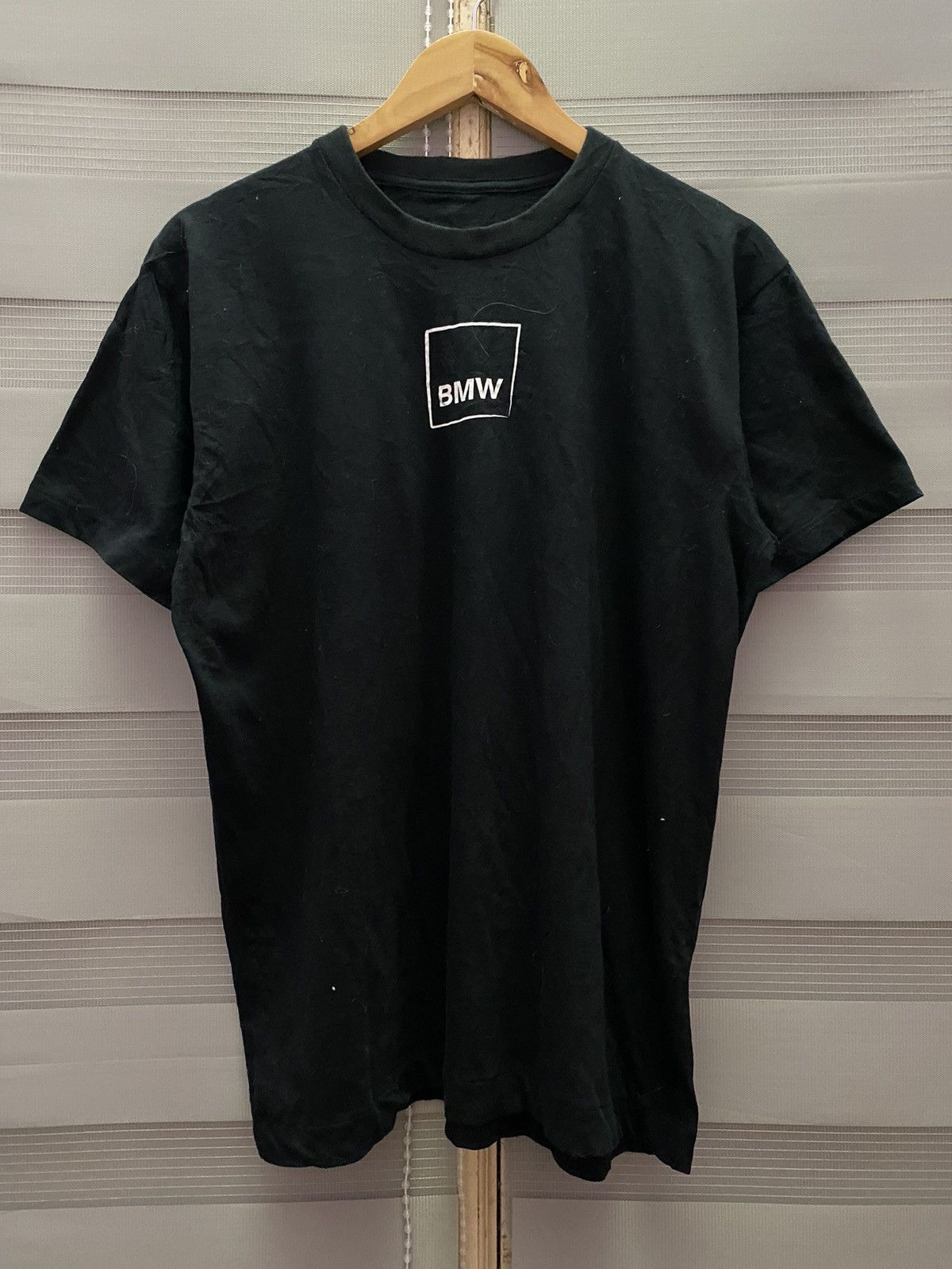 BMW Vintage 90s BMW Centre Box Logo Black Tees Size US L / EU 52-54 / 3 - 1 Thumbnail