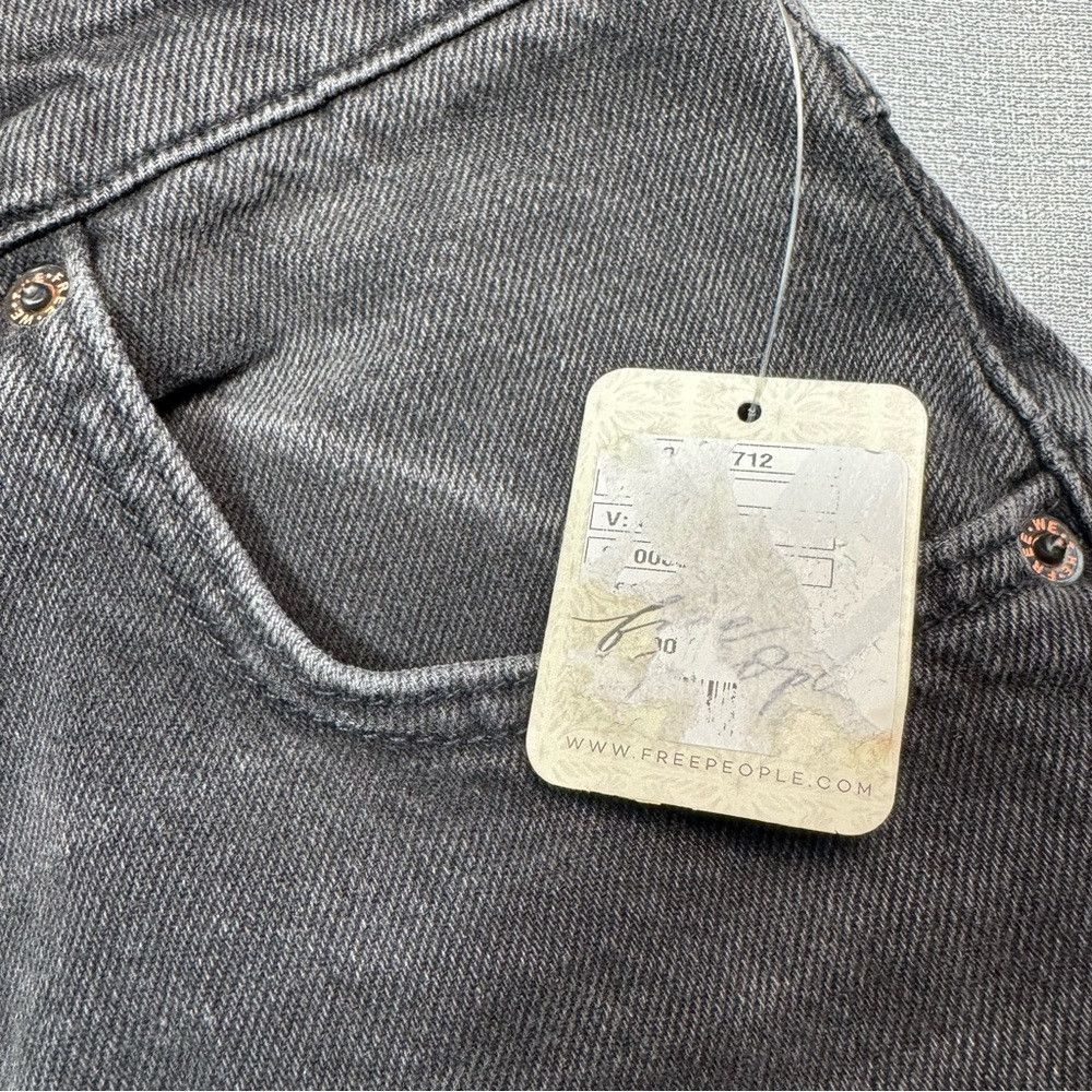 Free People NWT New Free People We The Free Relaxed Capri In Rocksteady Size 25" / US 0 / IT 36 - 8 Thumbnail
