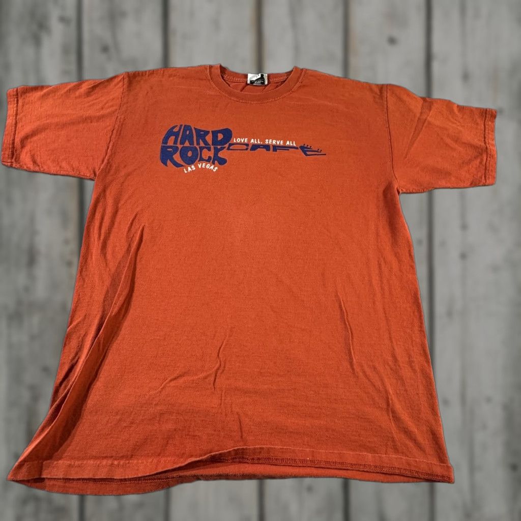 Hard Rock Cafe Hard Rock Cafe Graphic Tee Men's Large Orange Las Vegas "Love All Serve All" T-Shirt Size US L / EU 52-54 / 3 - 1 Thumbnail