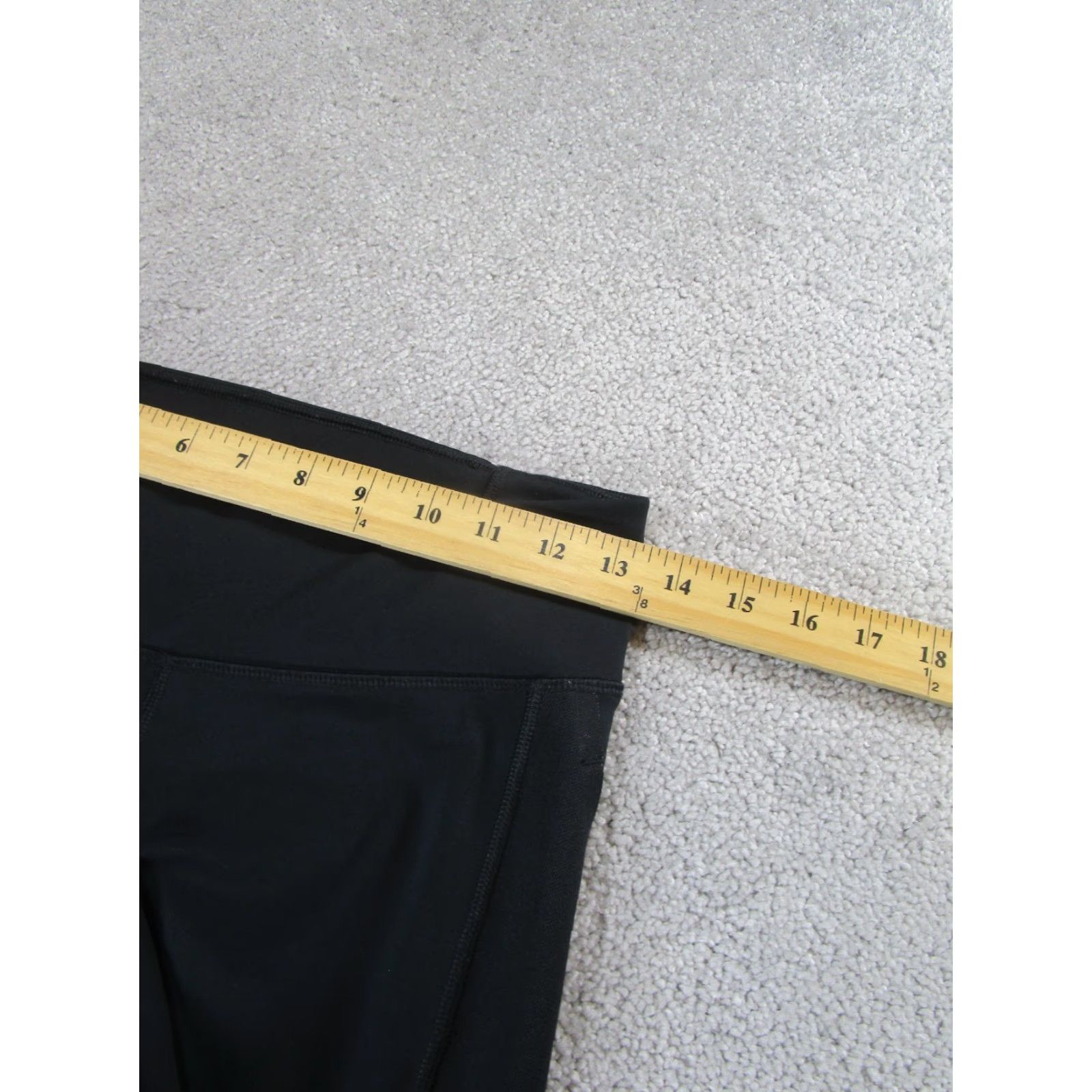 Nike Nike Leggings Women Medium Black Cropped Athletic Style Athleisure Gym Training Running Yoga Womens Size 32" / US 10 / IT 46 - 6 Thumbnail