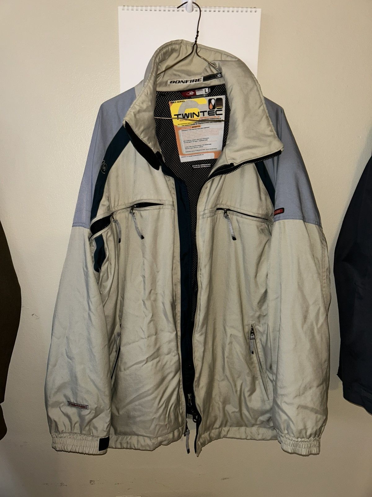 Twintech gold series vented outer shell