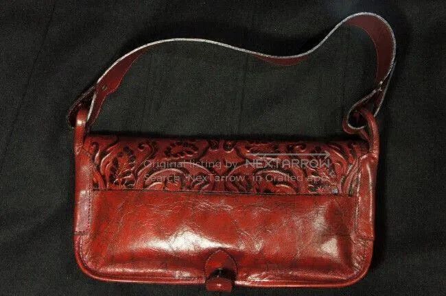 Kenzo KENZO Limited Edition Leather Shoulder Bag. Size ONE SIZE - 2 Thumbnail