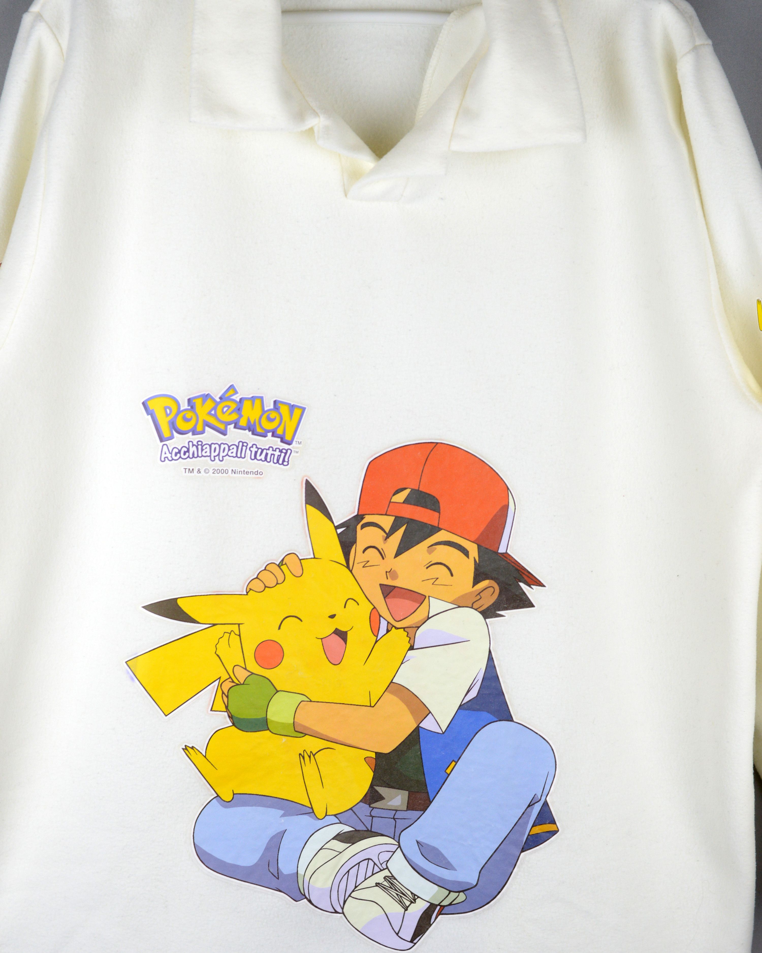 Vintage Pokemon 2000 Nintendo long sleeve t shirt