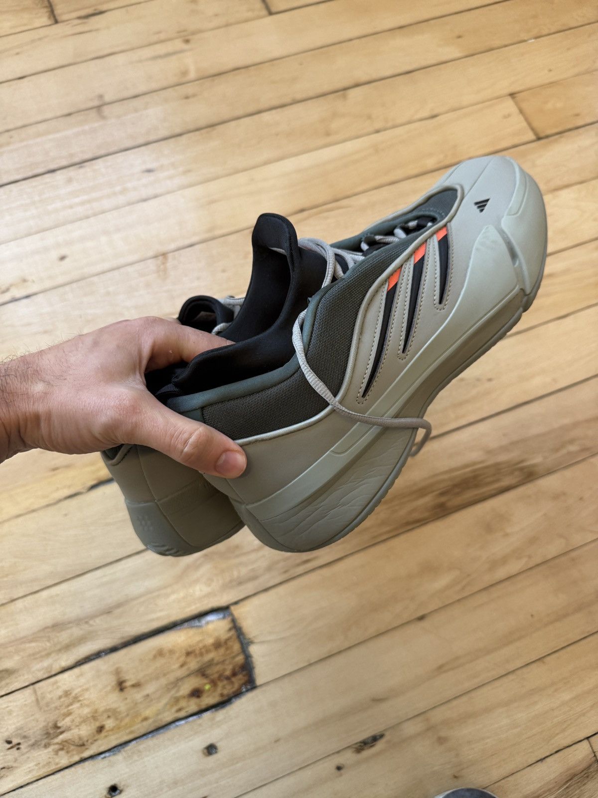 Adidas Dame 9 silver pebble Size US 11 / EU 44 - 9 Thumbnail