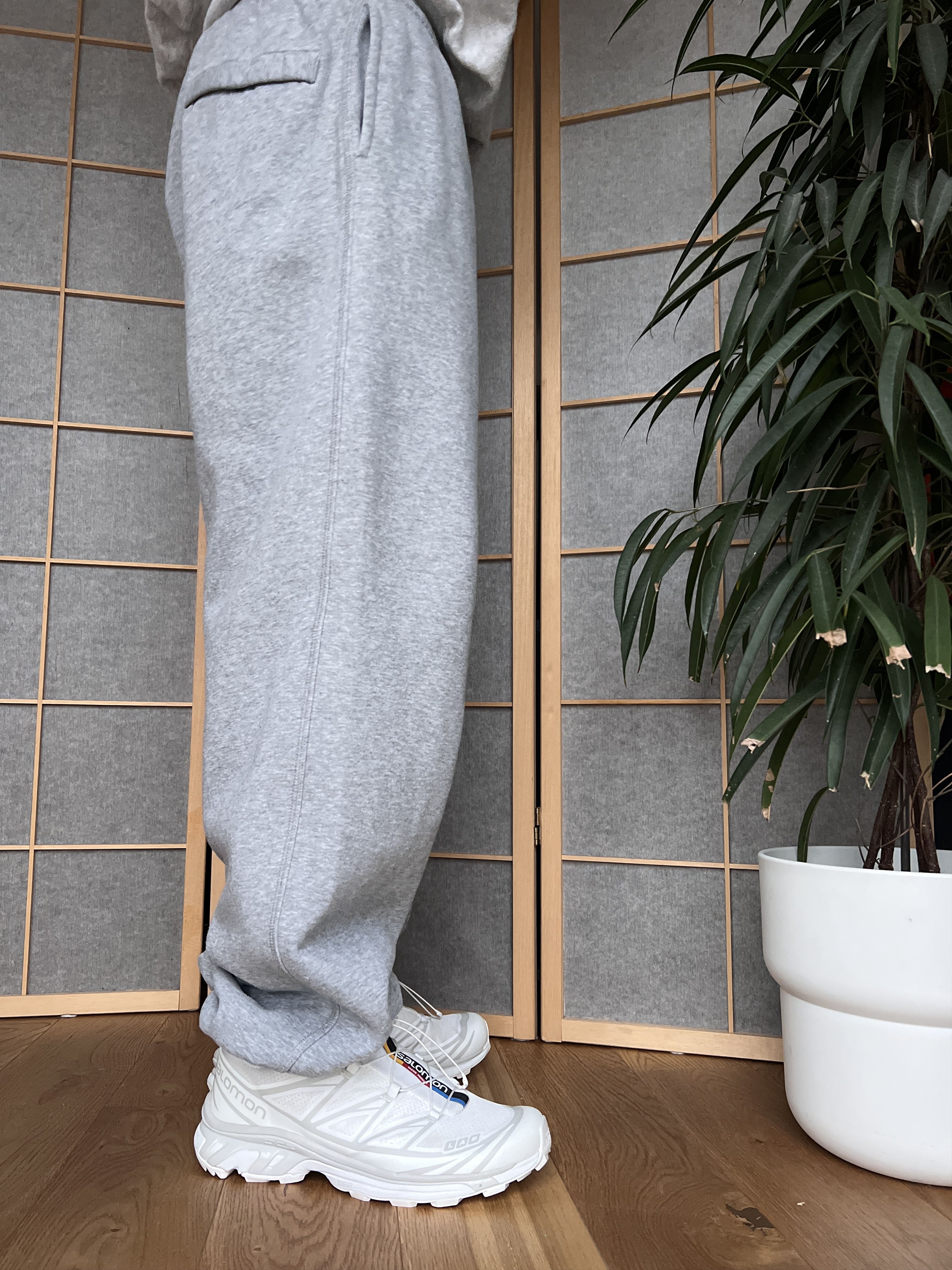 Nike Baggy Nike vintage 00s blanc wide sweatpants rap y2k joggers Size US 36 / EU 52 - 12 Thumbnail