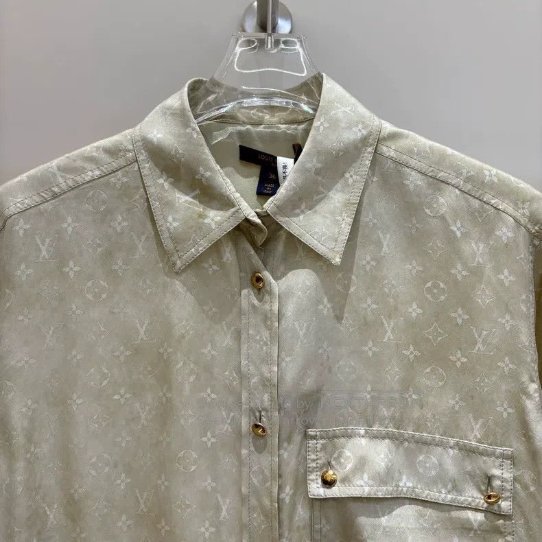 Louis Vuitton Louis Vuitton Tie-dyed khaki full logo mulberry silk shirt Size XS / US 0-2 / IT 36-38 - 3 Thumbnail