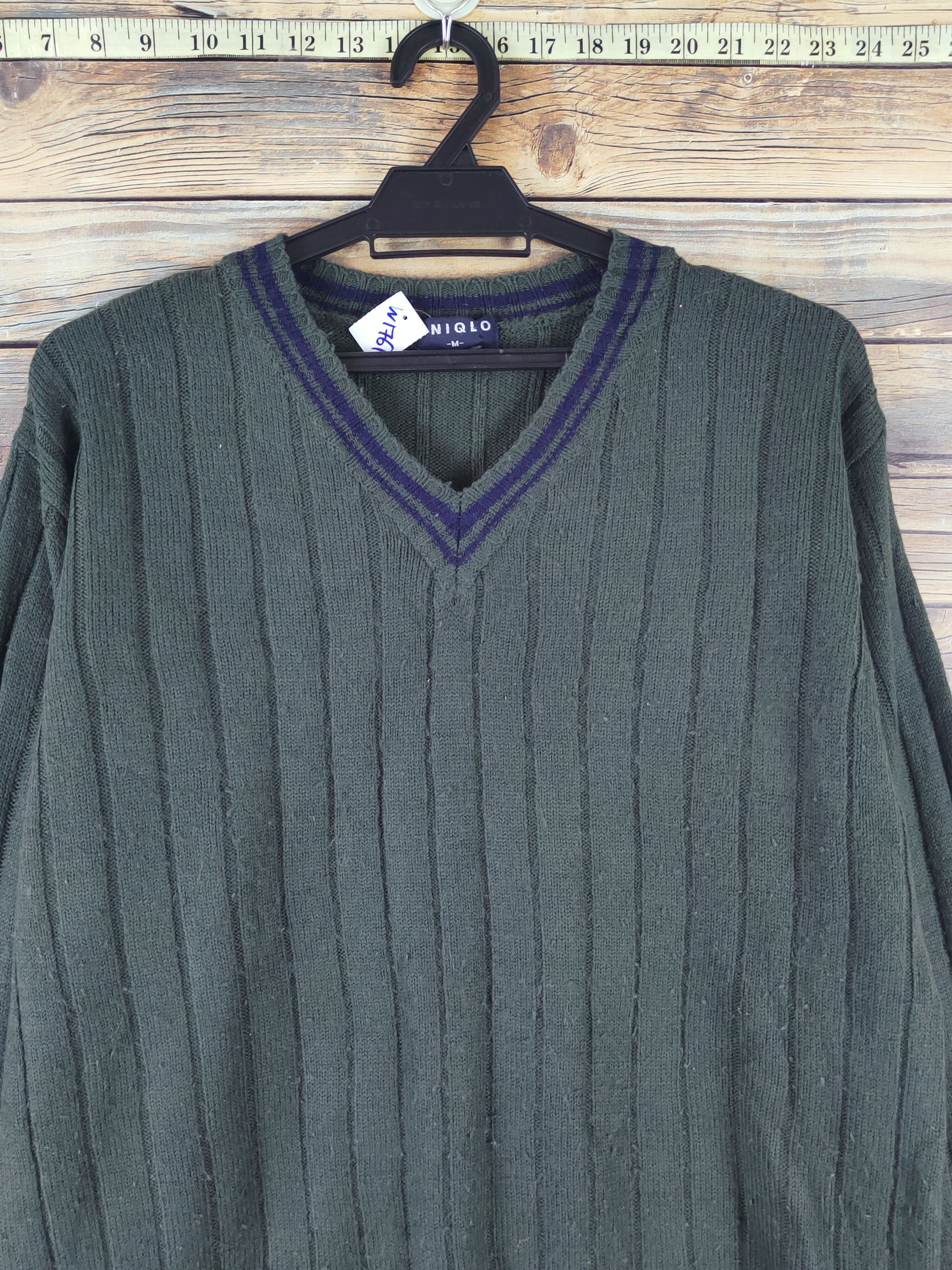 Aran Isles Knitwear Uniqlo Dark Green Knitwear Sweatshirts #W1761 Size US M / EU 48-50 / 2 - 2 Thumbnail
