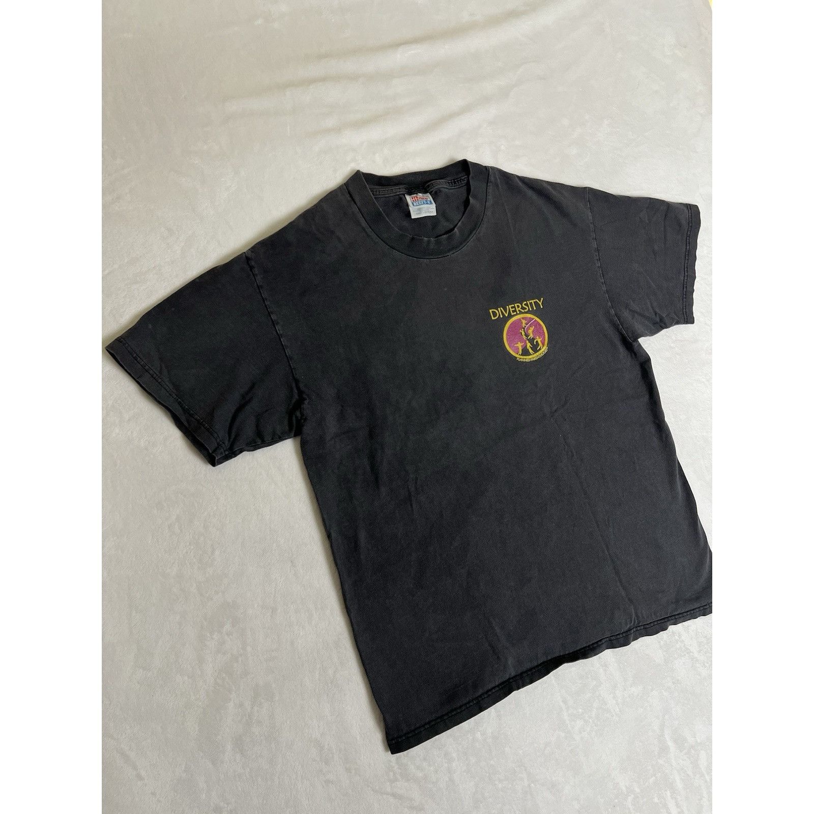 Vintage Vintage Planned Parenthood T-Shirt Size Large “Diversity” Pr Size US L / EU 52-54 / 3 - 6 Thumbnail