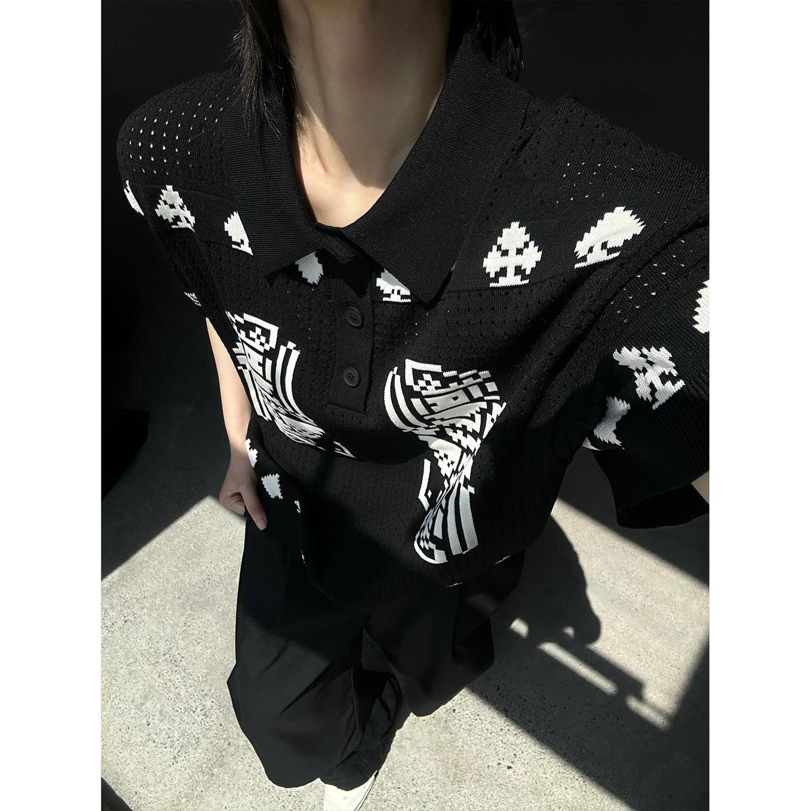 Japanese Brand Black Knit Polo Shirt with Graphic Print, Relaxed Fit Size US M / EU 48-50 / 2 - 2 Thumbnail