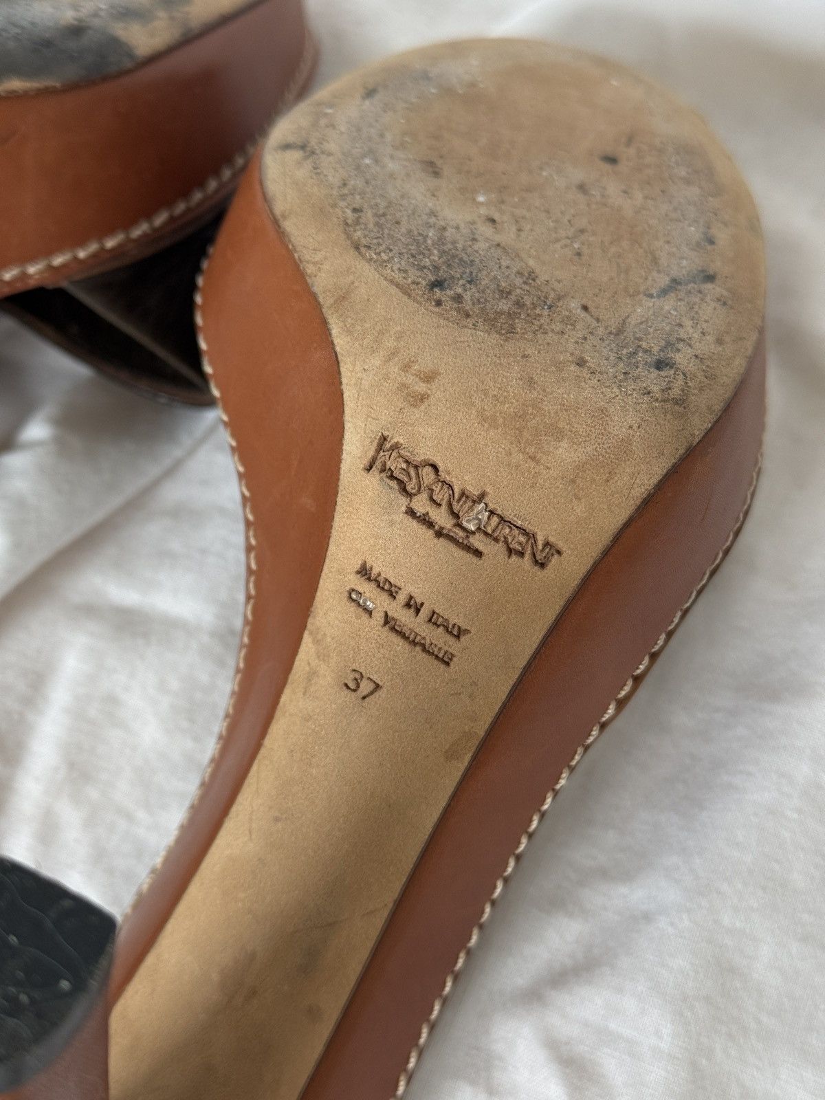 Yves Saint Laurent Yves Saint Laurent Rive Gauche Brown Leather Mules Clogs Size US 7 / IT 37 - 10 Thumbnail
