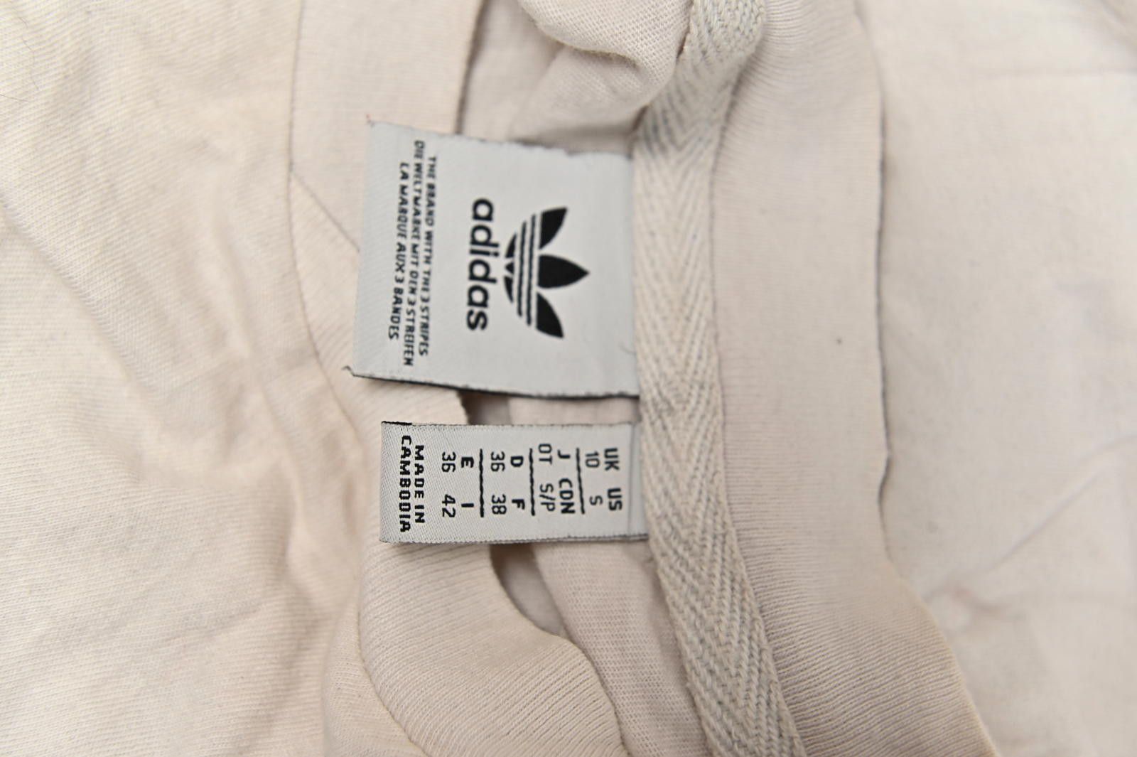 Adidas Adidas Vintage Logo T-Shirt Cream and Black Womens Size 10 Size M / US 6-8 / IT 42-44 - 4 Thumbnail