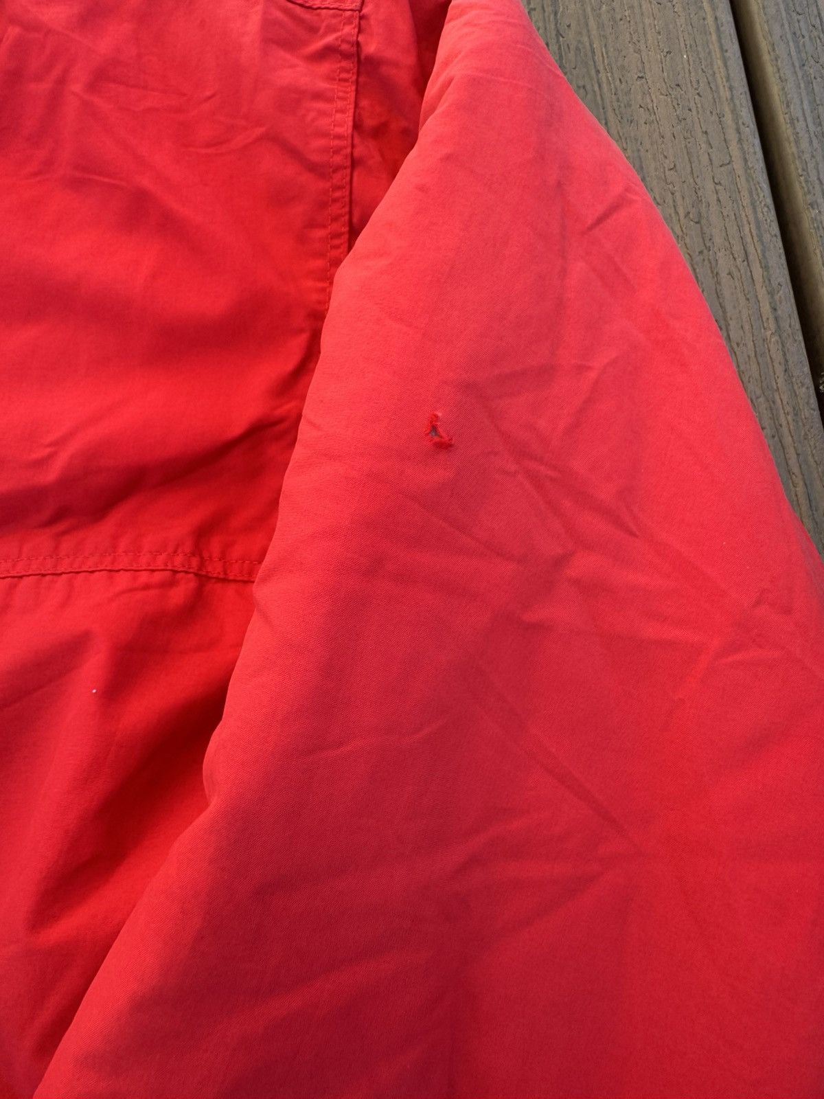 Patagonia Vintage Patagonia Men’s Coat Long Bright Red Retro Sz Large Size US L / EU 52-54 / 3 - 3 Thumbnail