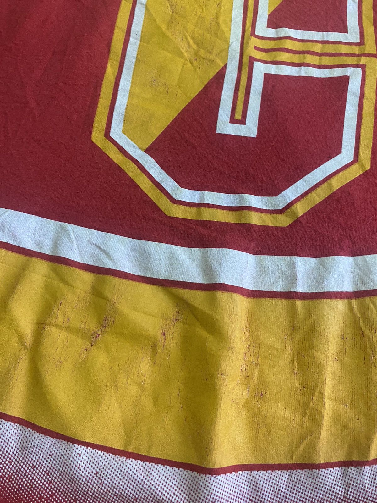 NFL × Salem Sportswear × Vintage Vtg 1994 NFL Kansas City Chiefs All Overprint Tshirt Size US L / EU 52-54 / 3 - 6 Thumbnail