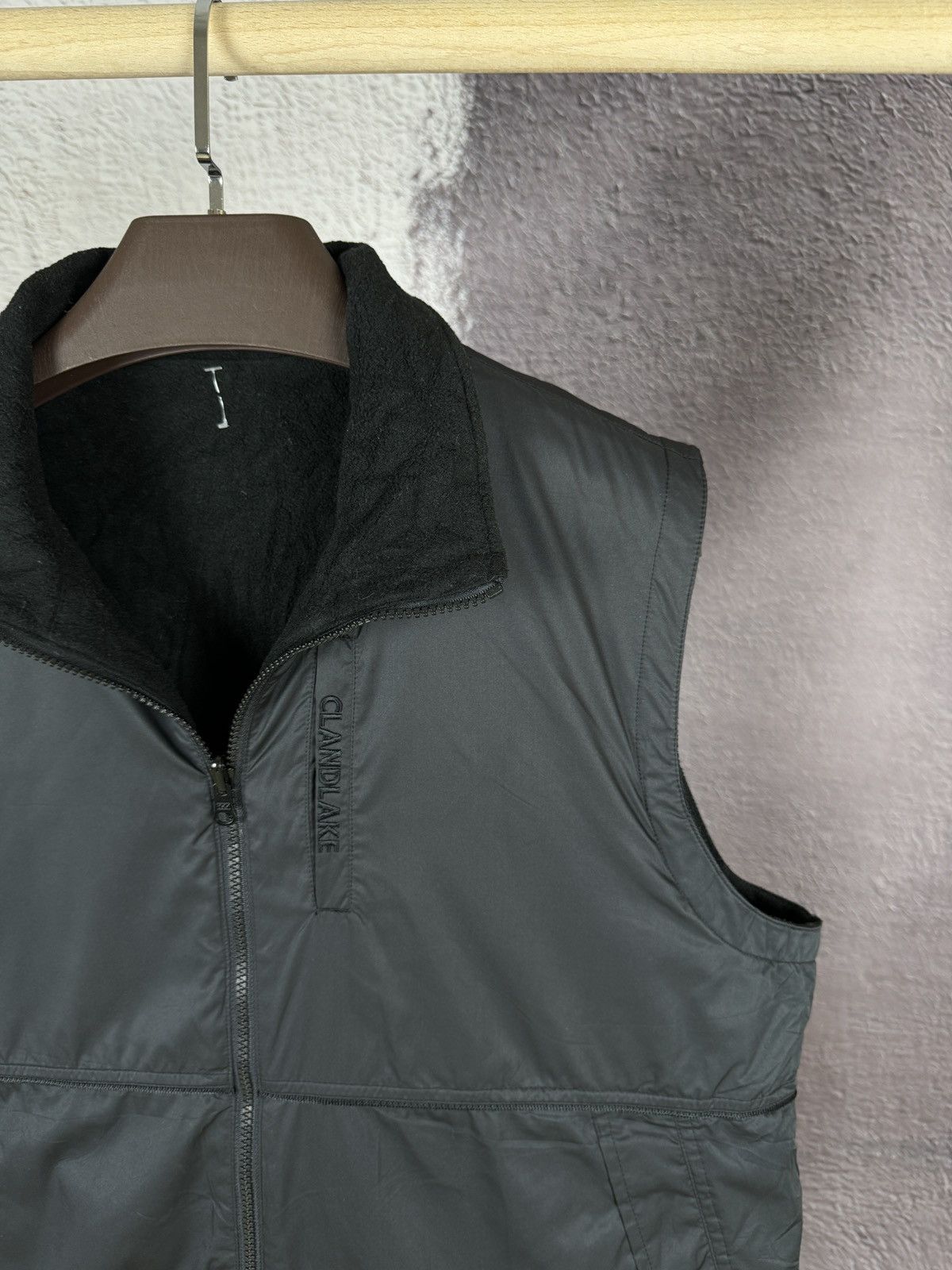 Japanese Brand Clandlake Japana black reversible nylon fleece vest Size US XL / EU 56 / 4 - 5 Thumbnail