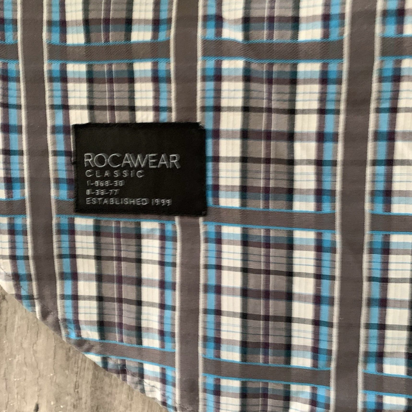 Rocawear Rocawear Shirt Mens Large Gray Plaid Long Sleeve Button Down Single Pocket Size US L / EU 52-54 / 3 - 4 Thumbnail