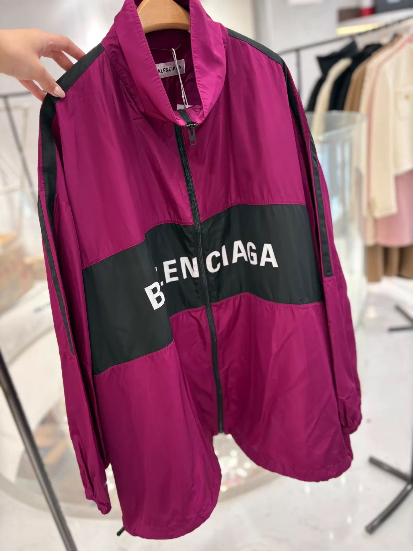 Balenciaga Balenciaga Purple Oversize Shell Jacket Deadstock 36 Size XS / US 0-2 / IT 36-38 - 1 Thumbnail