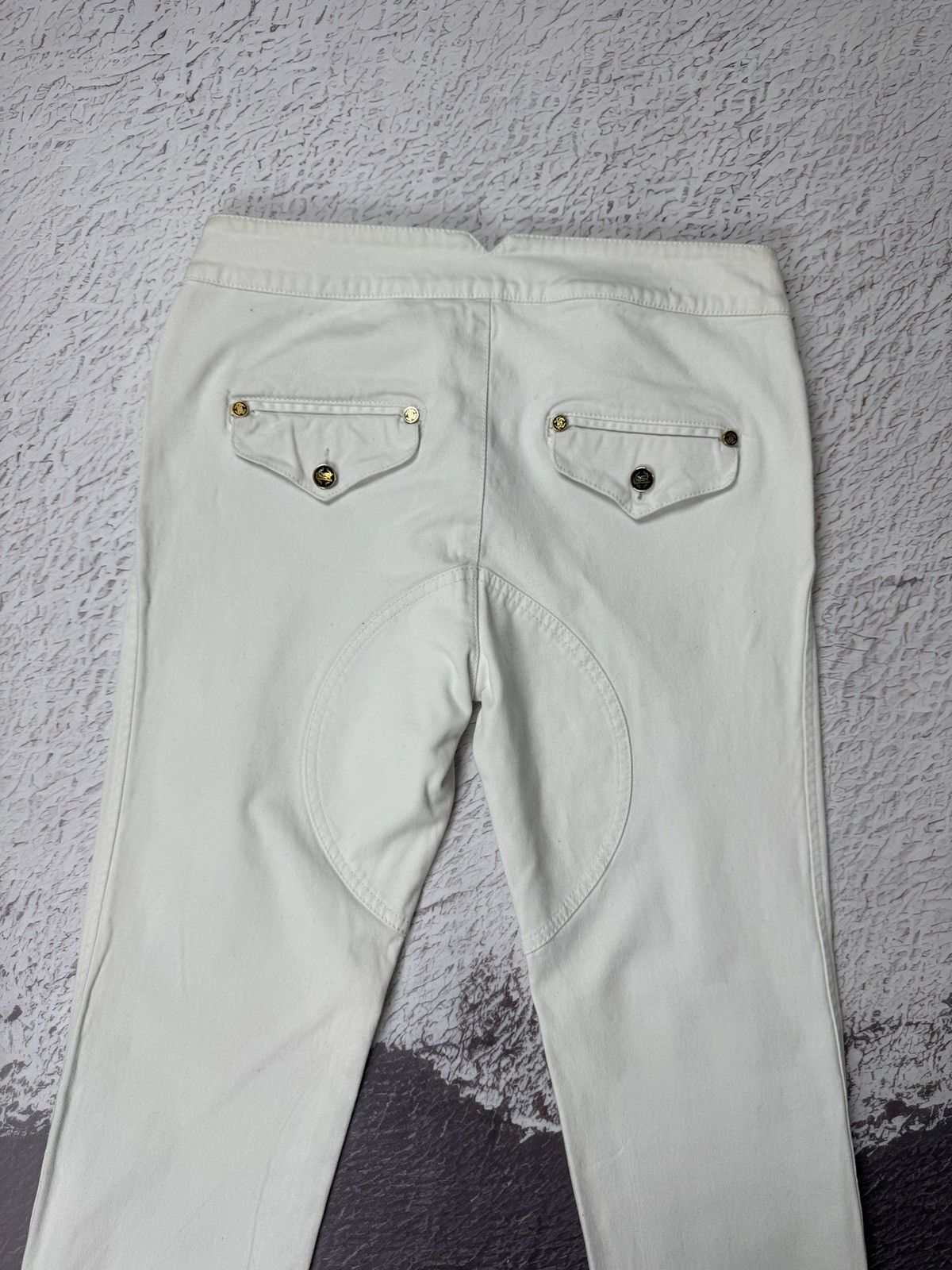 Roberto Cavalli Roberto Cavalli vintage white zipper casual classic pants Size 28" / US 6 / IT 42 - 16 Thumbnail