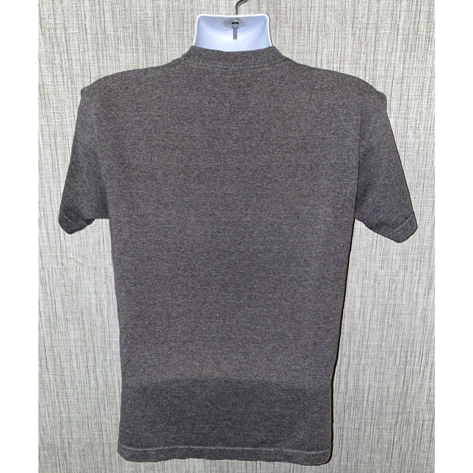 Disney VINTAGE Disney Mens Gray Short Sleeve Mickey Mouse T-Shirt Size M Size US M / EU 48-50 / 2 - 3 Thumbnail
