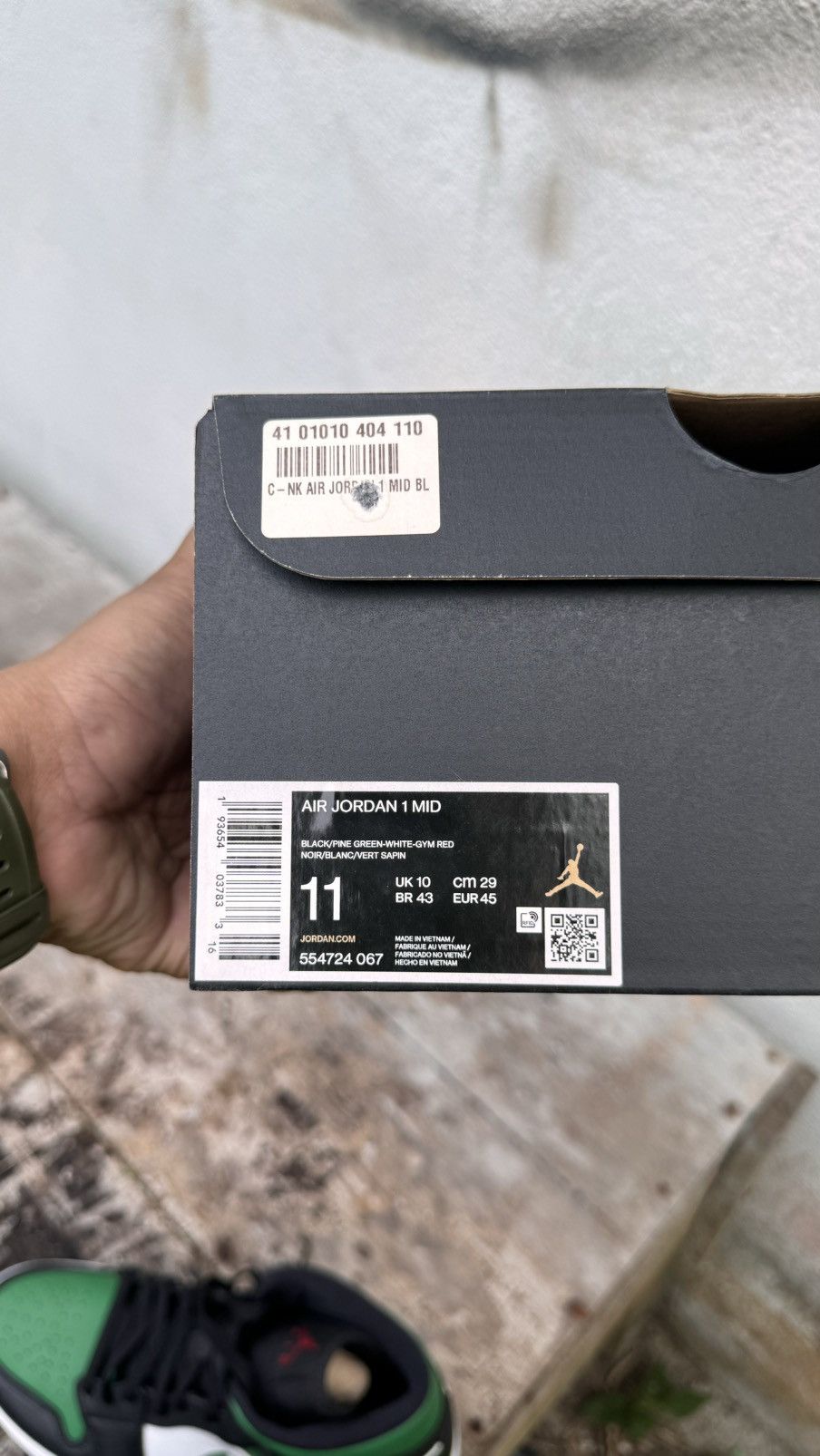 Jordan Brand × Nike Nike Air Jordan 1 Mid Black/Pine Green Size US 11 / EU 44 - 14 Thumbnail