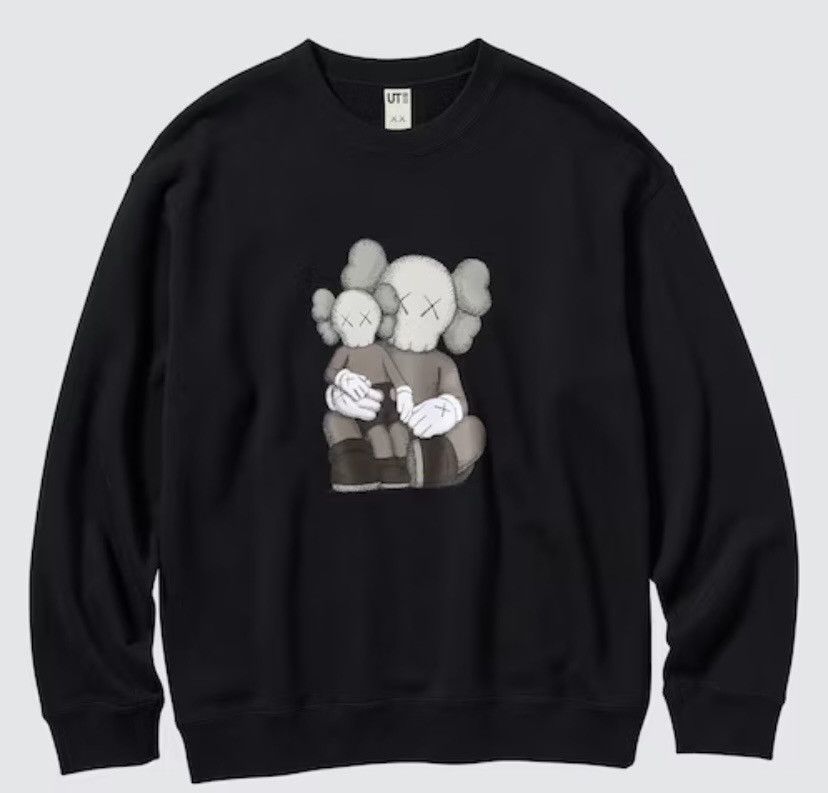 Image of Kaws & Uniqlo Black Crewneck 2023 , Men's (Size 2XL)