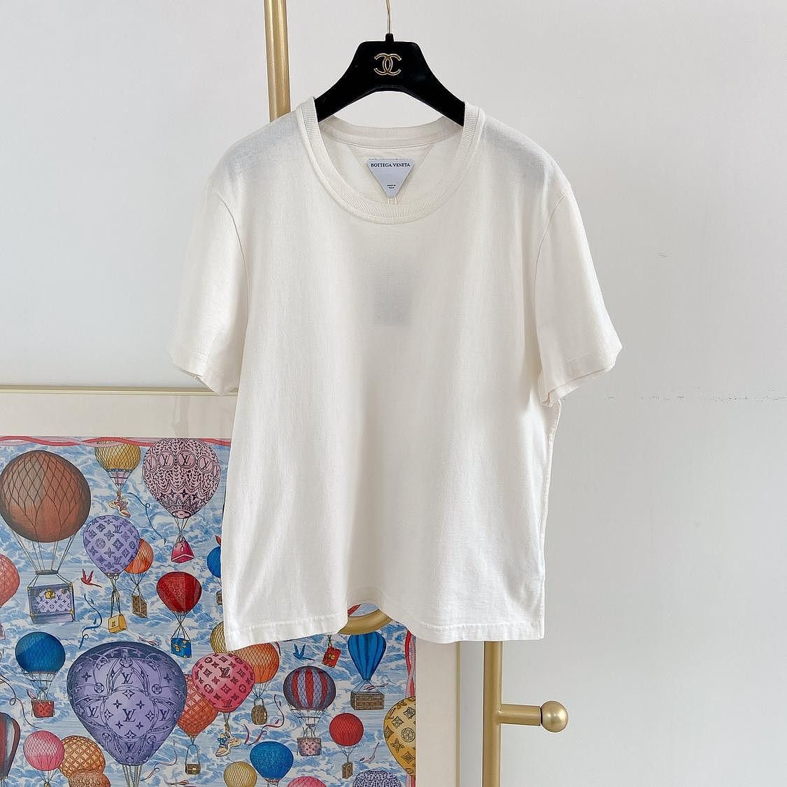 Bottega Veneta Bottega Veneta Logo T-Shirt Size L Size L / US 10 / IT 46 - 1 Thumbnail