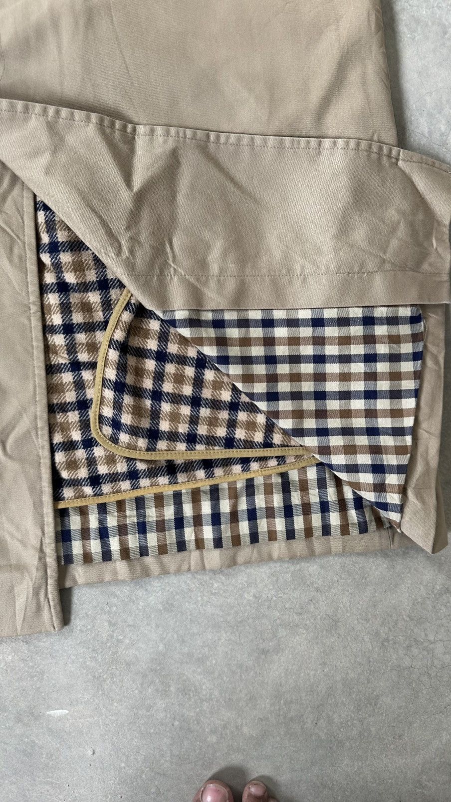 Aquascutum VINTAGE AQUASCUTUM BEIGE TRENCH COAT Size US M / EU 48-50 / 2 - 2 Thumbnail