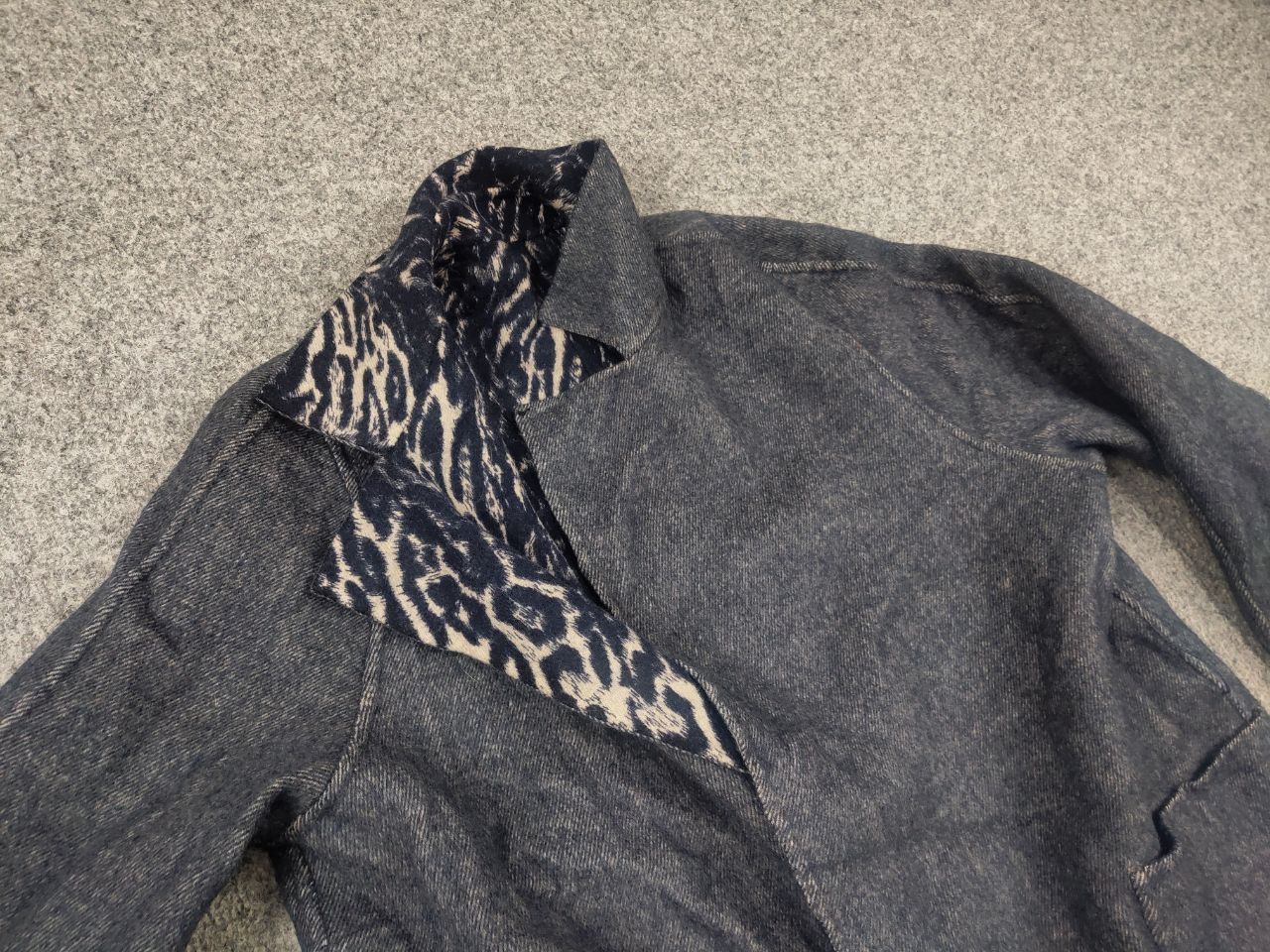 Max Mara Max Mara Weekend Virgin Wool Animal reversible Coat Jacket Size L / US 10 / IT 46 - 15 Thumbnail