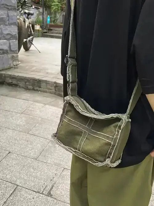 Small Messenger Bag Retro Vintage Crossbody Bag in Green, Men's