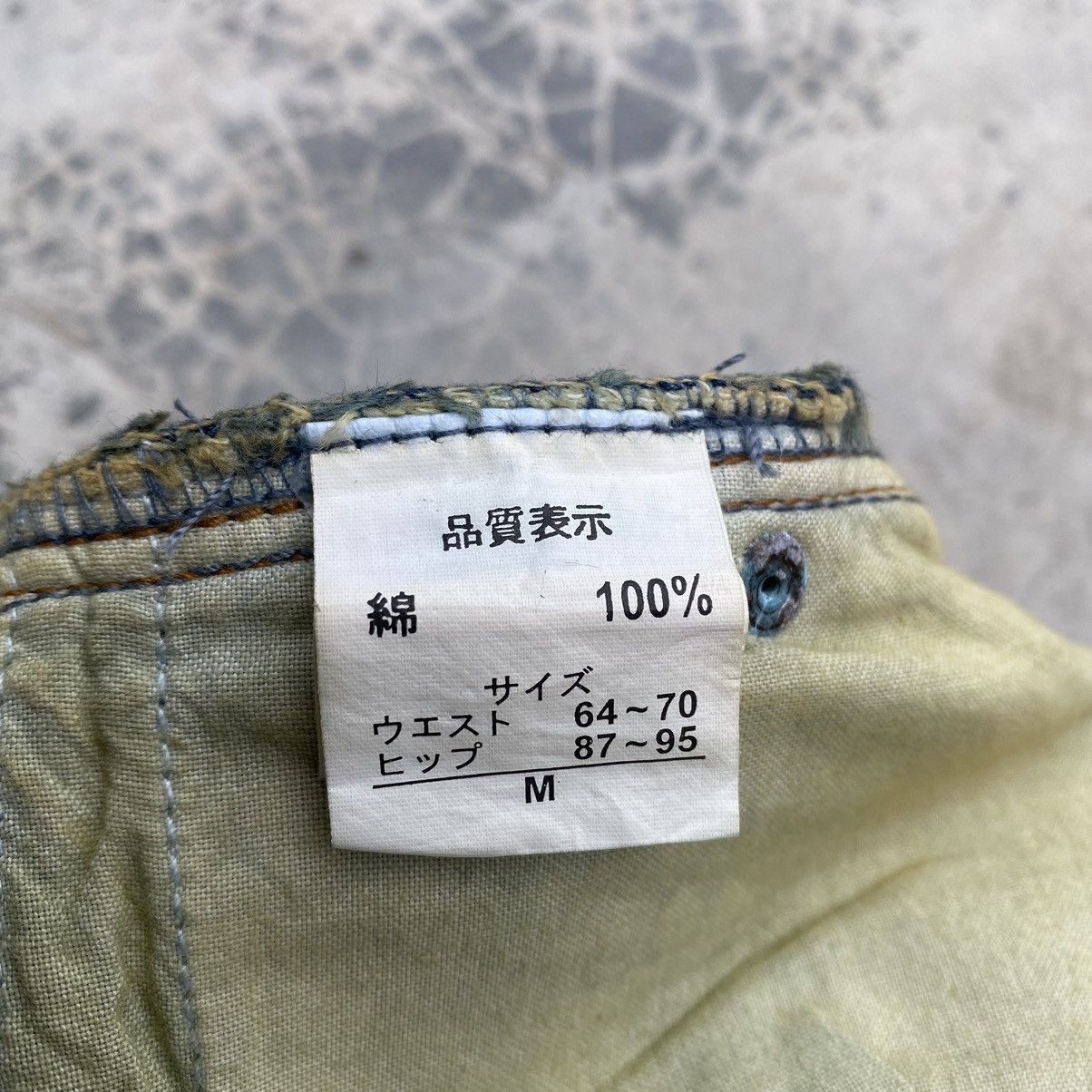 Japanese Brand FLOWER CIRCLE Distressed Flare Size US 32 / EU 48 - 12 Thumbnail