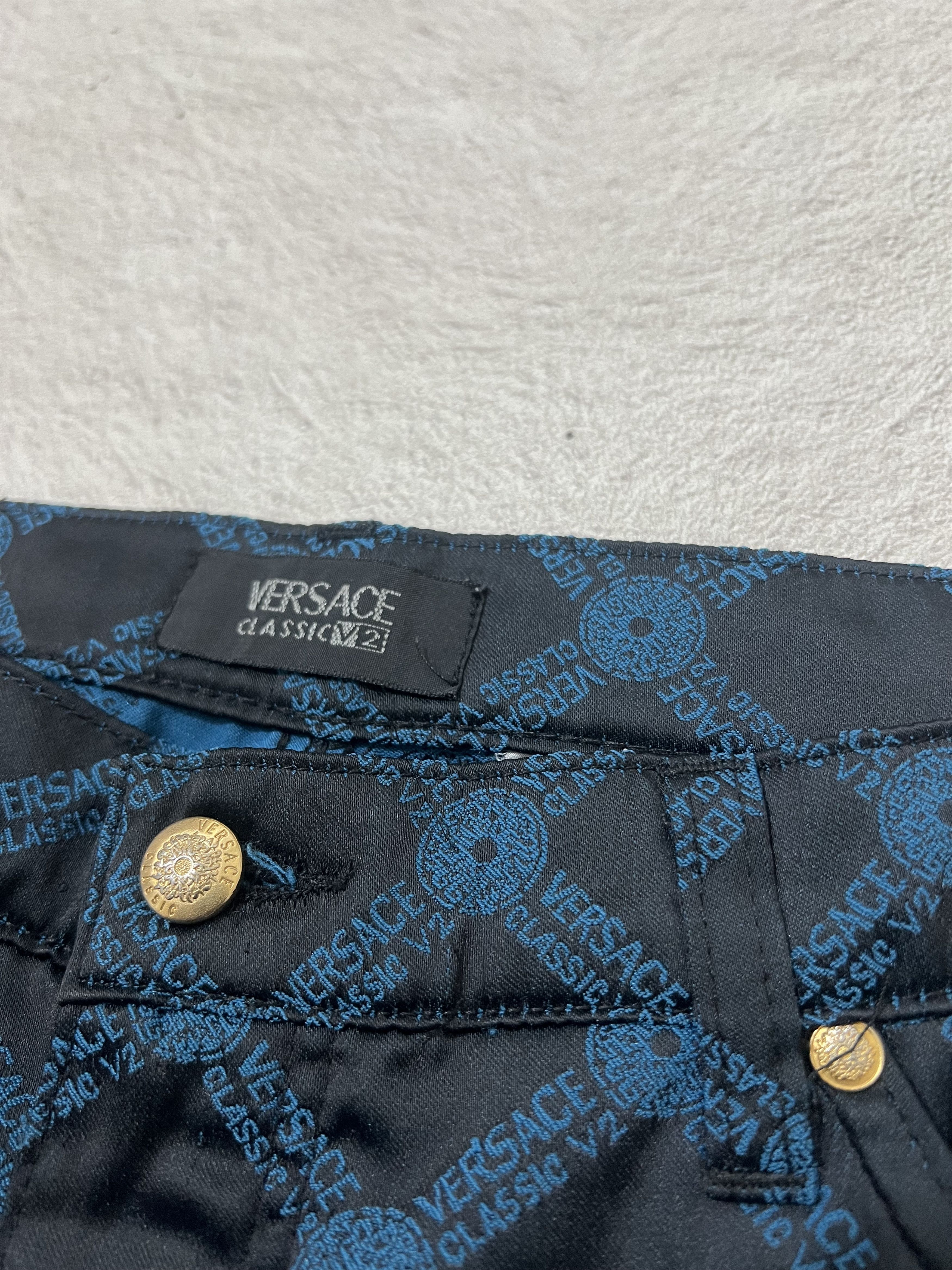 Japanese Brand 2000s Versace V2 Classic Embroidery Pattern Silk Pants Size US 30 / EU 46 - 6 Thumbnail