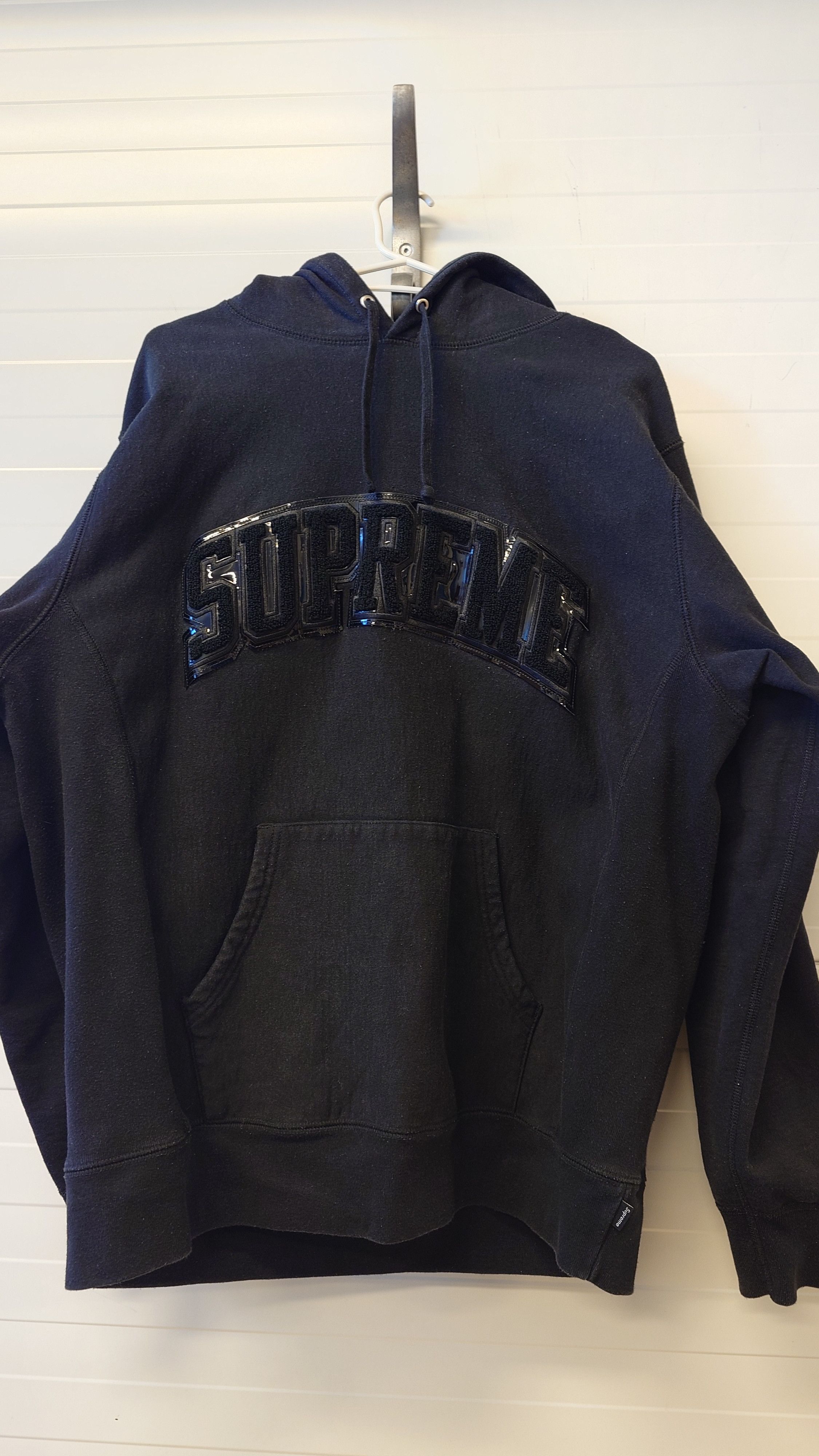 Supreme Supreme Chenille Arc Size US XL / EU 56 / 4 - 2 Thumbnail