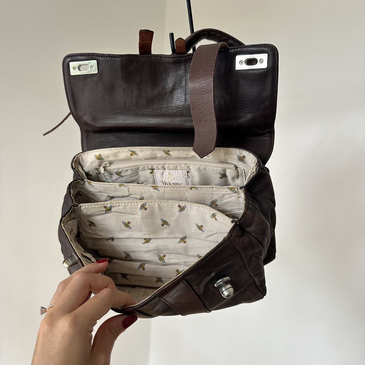 Vivienne Westwood Vivienne Westwood Rare Leather Buckle Bag Size ONE SIZE - 2 Thumbnail