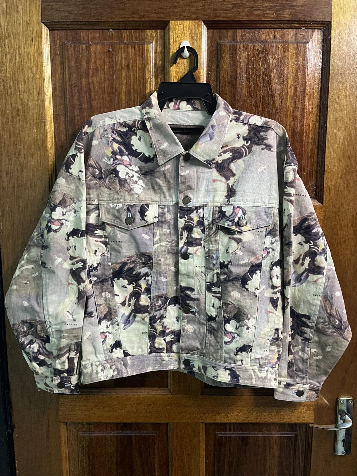 Vintage Rare!! Vintage 90s Overprint Betty Boop Denim Jacket Size US M / EU 48-50 / 2 - 1 Thumbnail