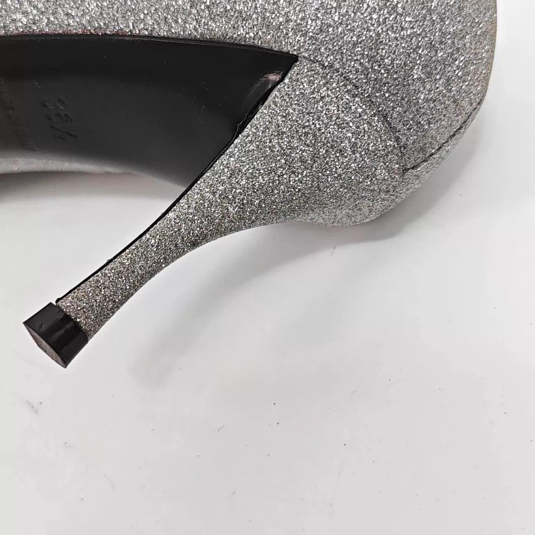 Roger Vivier Roger Vivier Heels 36.5 Size US 6 / IT 36 - 6 Thumbnail