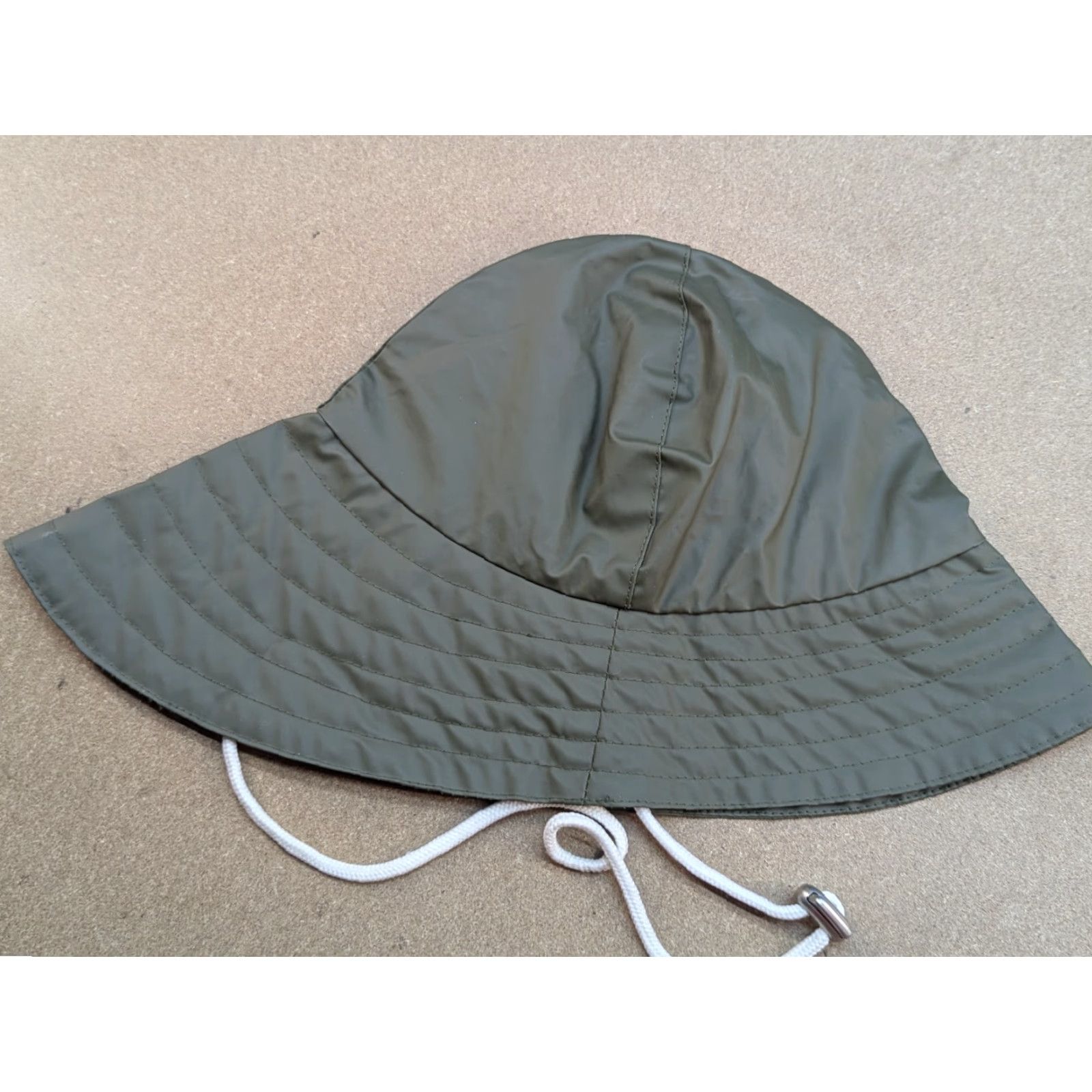 Ilse Jacobsen VINTAGE? No. Ilse Jacobsen Hornbaek Womens Green Bucket Hat One Size Waterproof Chin Strap Size ONE SIZE - 2 Thumbnail