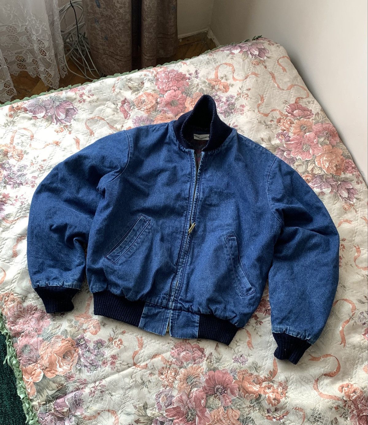 Oshkosh 🔥VINTAGE OSHKOSH DENIM BOMBER 90s MADE IN USA Size US S / EU 44-46 / 1 - 1 Thumbnail