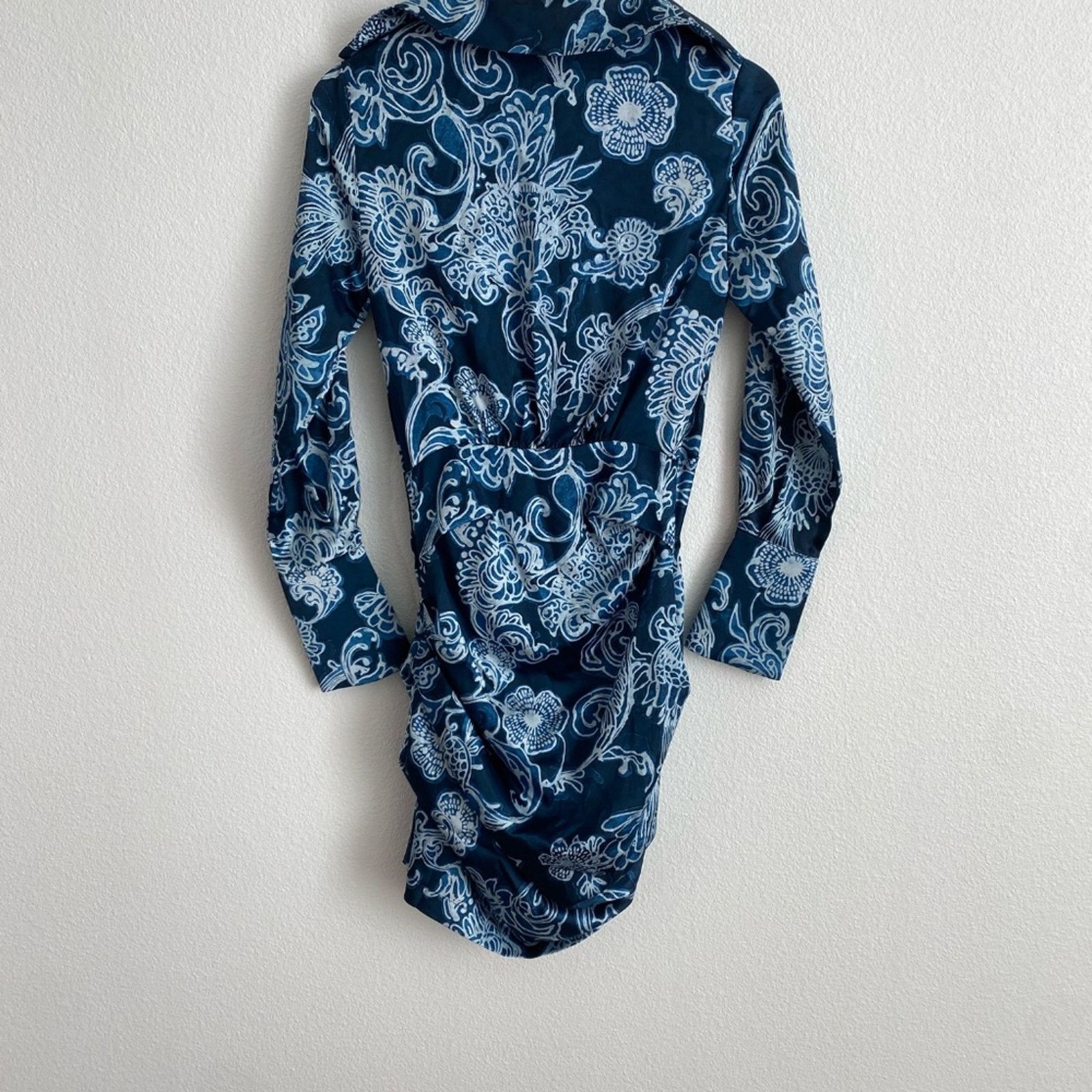 Guess NWT Marciano Women's Midi Dress - 2 Size XS / US 0-2 / IT 36-38 - 10 Thumbnail