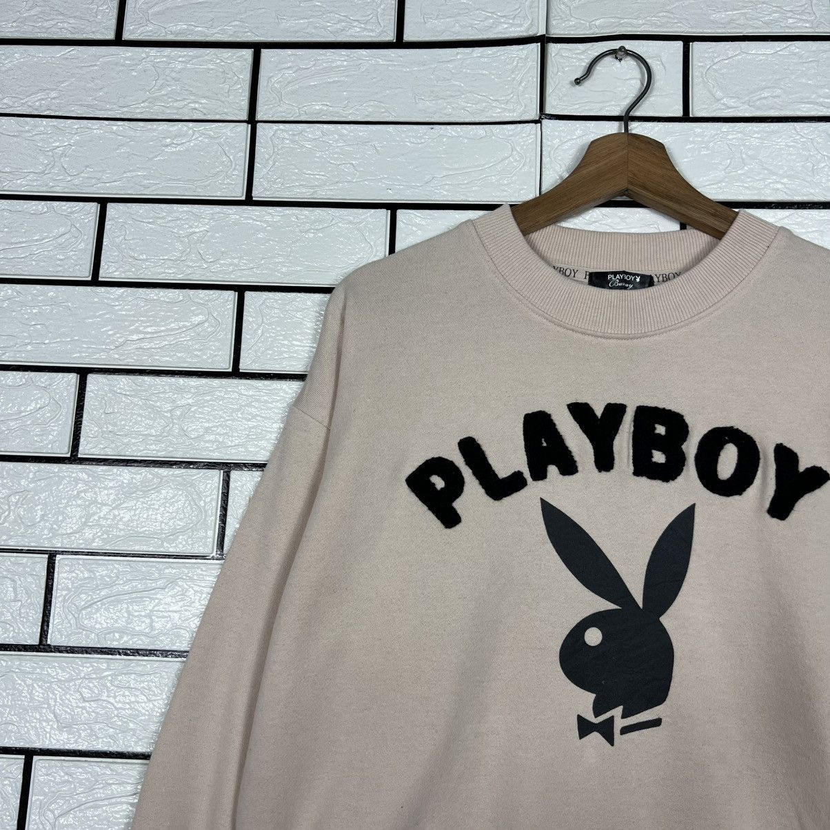 Playboy PLAYBOY Bunny Spellout Big Logo Short Sweatshirt #3952-C180 Size M / US 6-8 / IT 42-44 - 3 Thumbnail