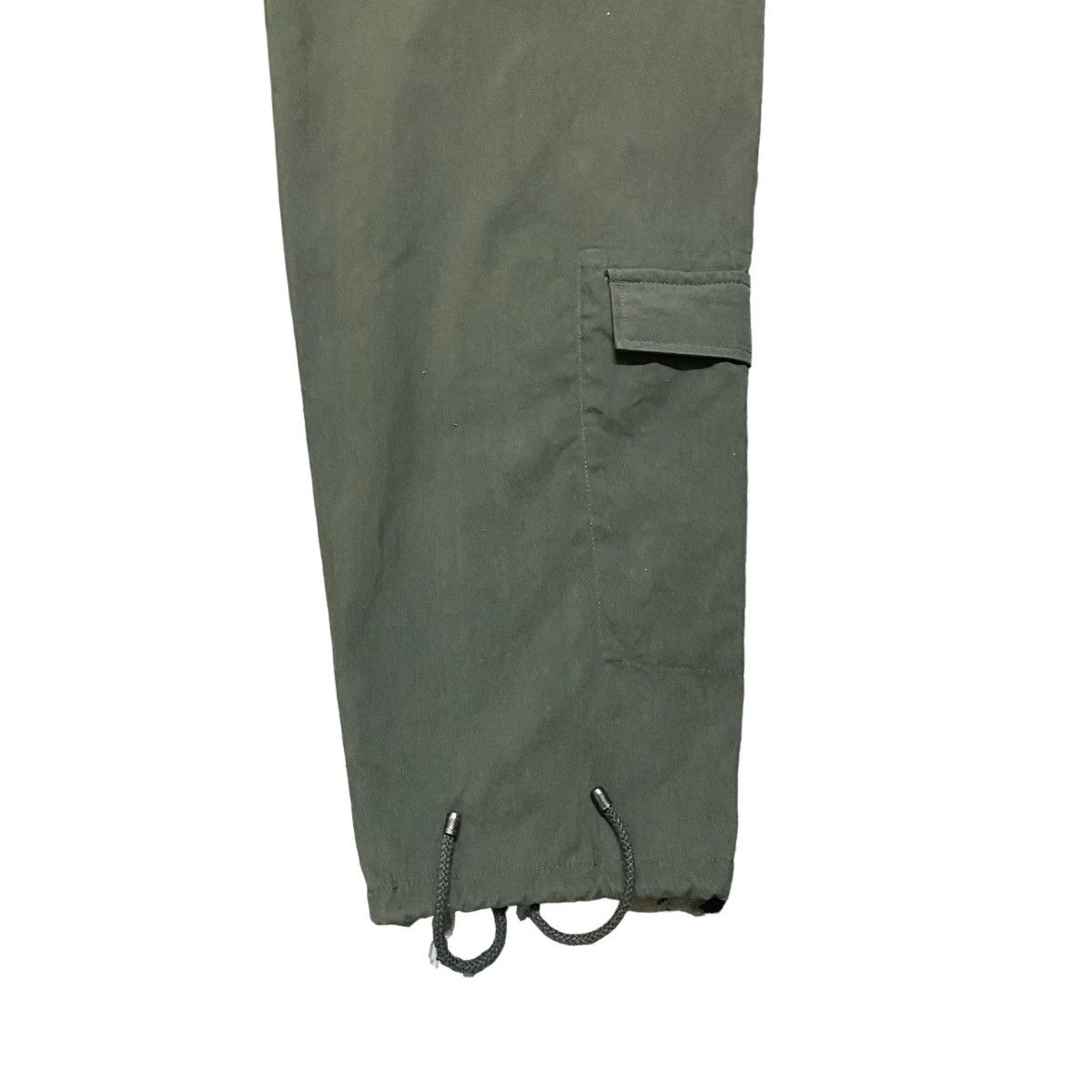 Issey Miyake Issey Miyake 3D Nylon Cargo Pants Size US 30 / EU 46 - 12 Thumbnail