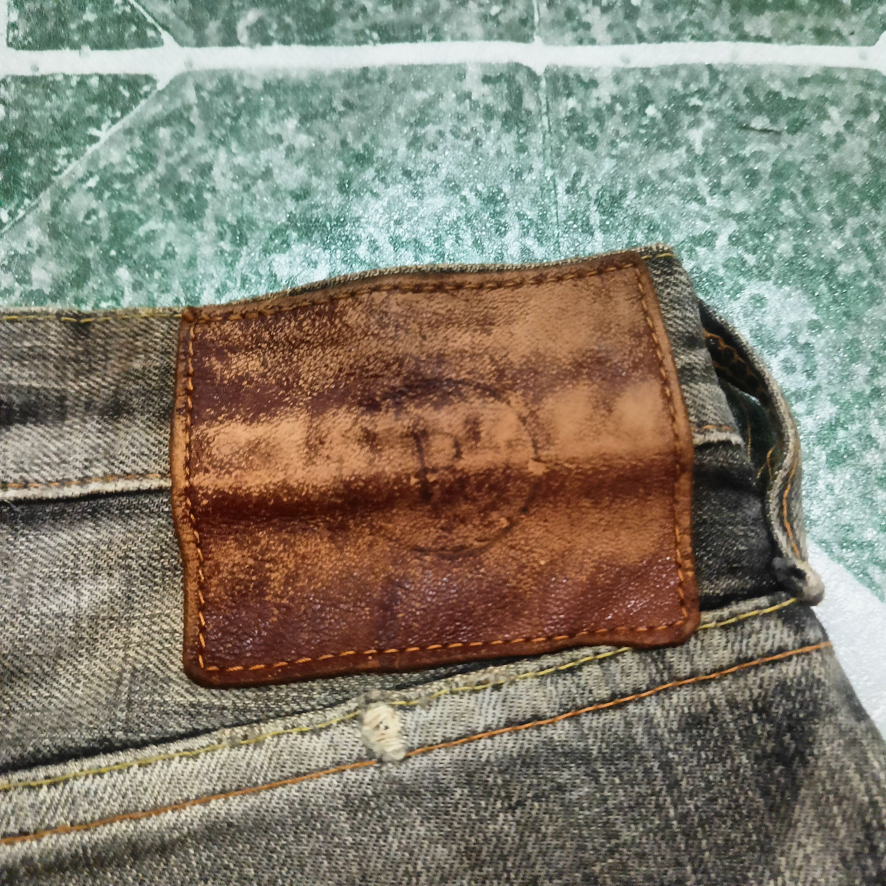 Le Grande Bleu (L.G.B.) Japan Ripped Rivet&Blue Painted distressed Studded Jeans LGB Size US 30 / EU 46 - 3 Thumbnail