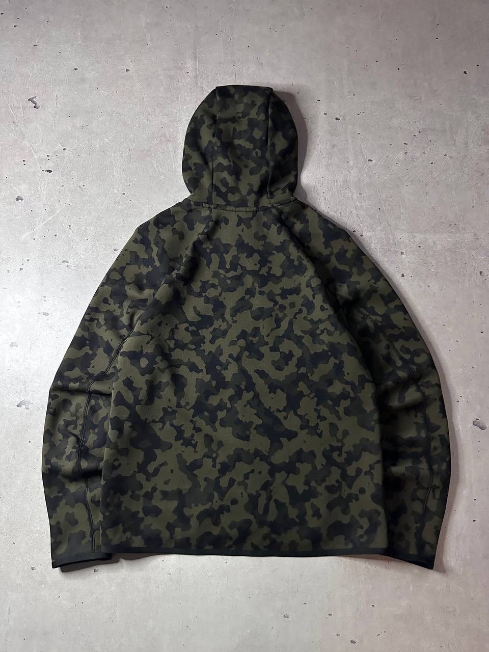 Nike Nike Tech Fleece Full-Zip Hoodie Camo Green Men’s M Y2K Size US M / EU 48-50 / 2 - 8 Thumbnail