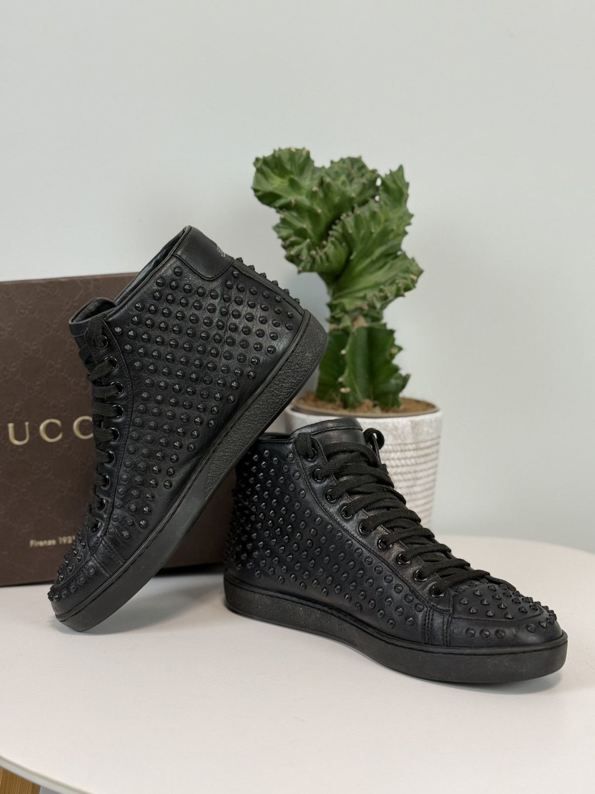 Gucci Gucci Black Leather Studded High-Top Sneakers Size US 7 / IT 37 - 3 Thumbnail