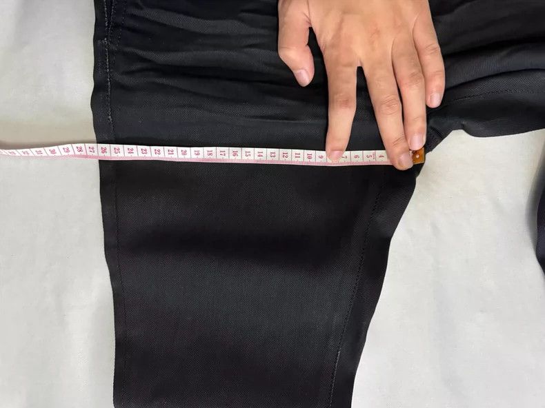 Yves Saint Laurent saint laurent jeans 2503-Nextarrow Size US 27 - 7 Thumbnail