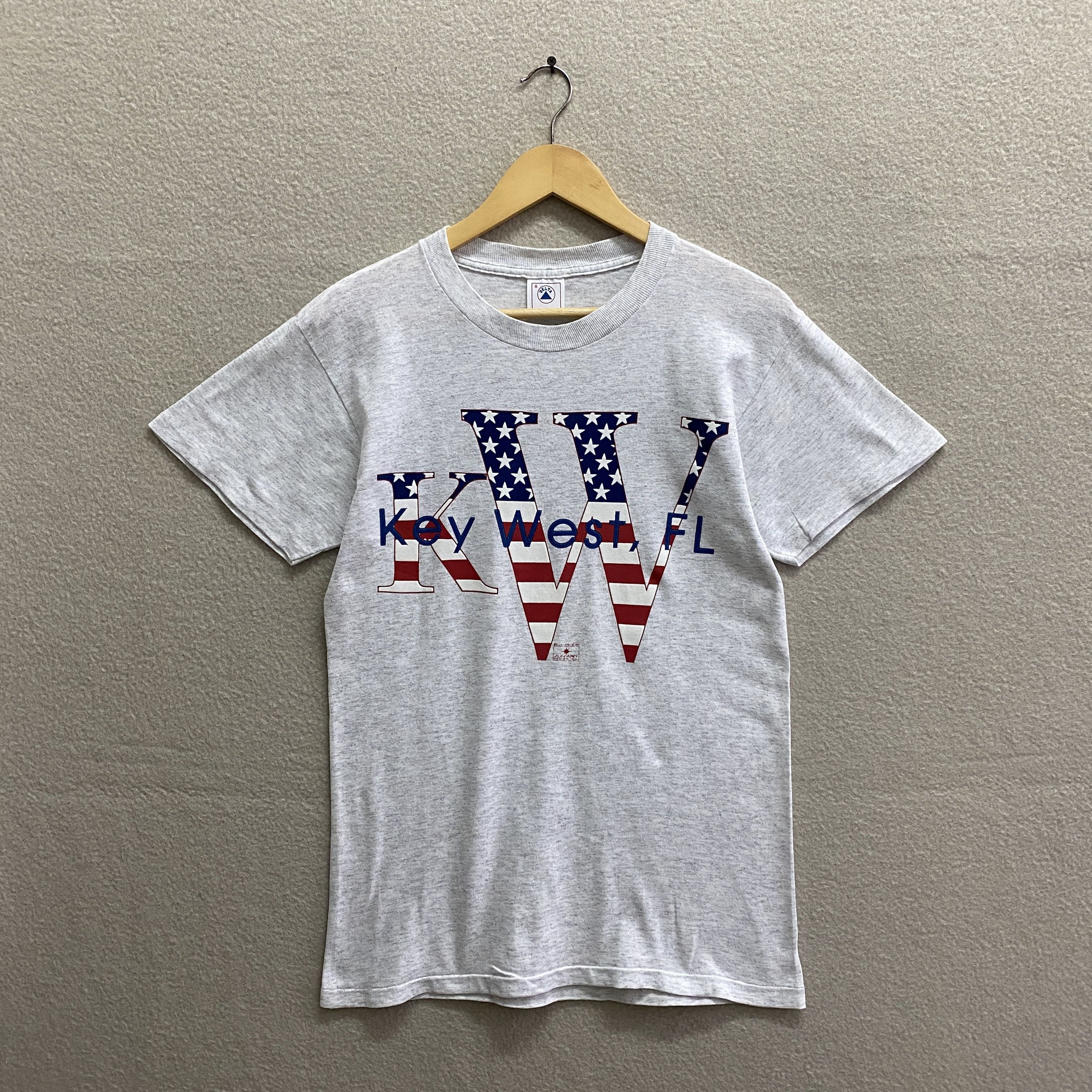 Hysteric Glamour × If Six Was Nine × Le Grande Bleu (L.G.B.) Vintage 90's Key West Tshirt Size US S / EU 44-46 / 1 - 1 Thumbnail