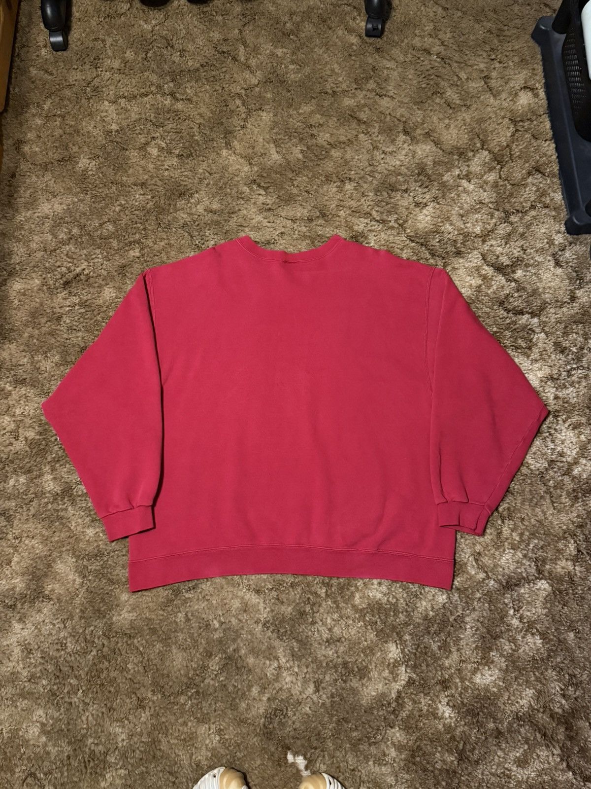 Nike Vintage Nike Small Logo Crewneck Sweatshirt Red XLarge Size US XL / EU 56 / 4 - 6 Thumbnail