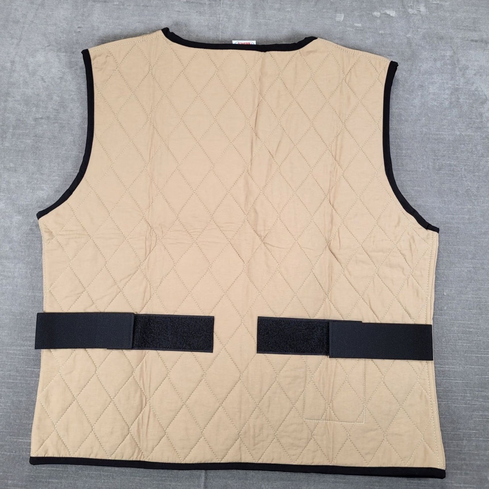 Vintage Cool Medics Cooling Vest Tan Black Trim V-Neck Zip Up Large Mens New Size US L / EU 52-54 / 3 - 6 Thumbnail