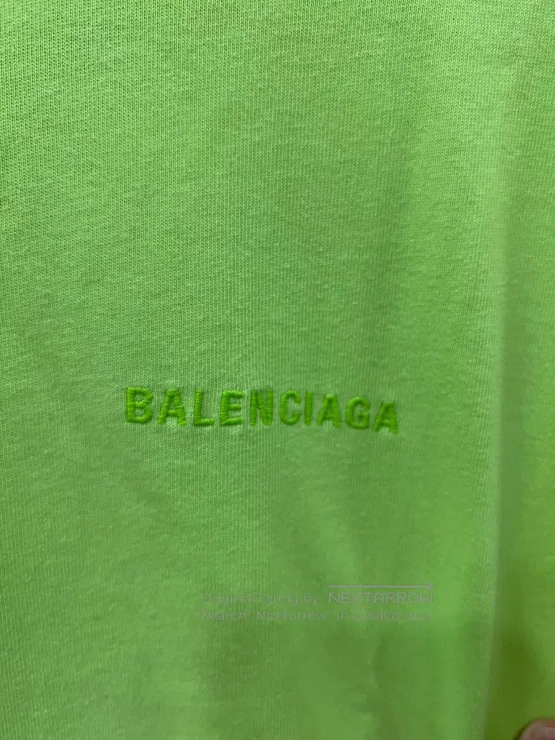 Balenciaga Balenciaga Fluorescent green short-sleeve T-shirt Size US S / EU 44-46 / 1 - 3 Thumbnail
